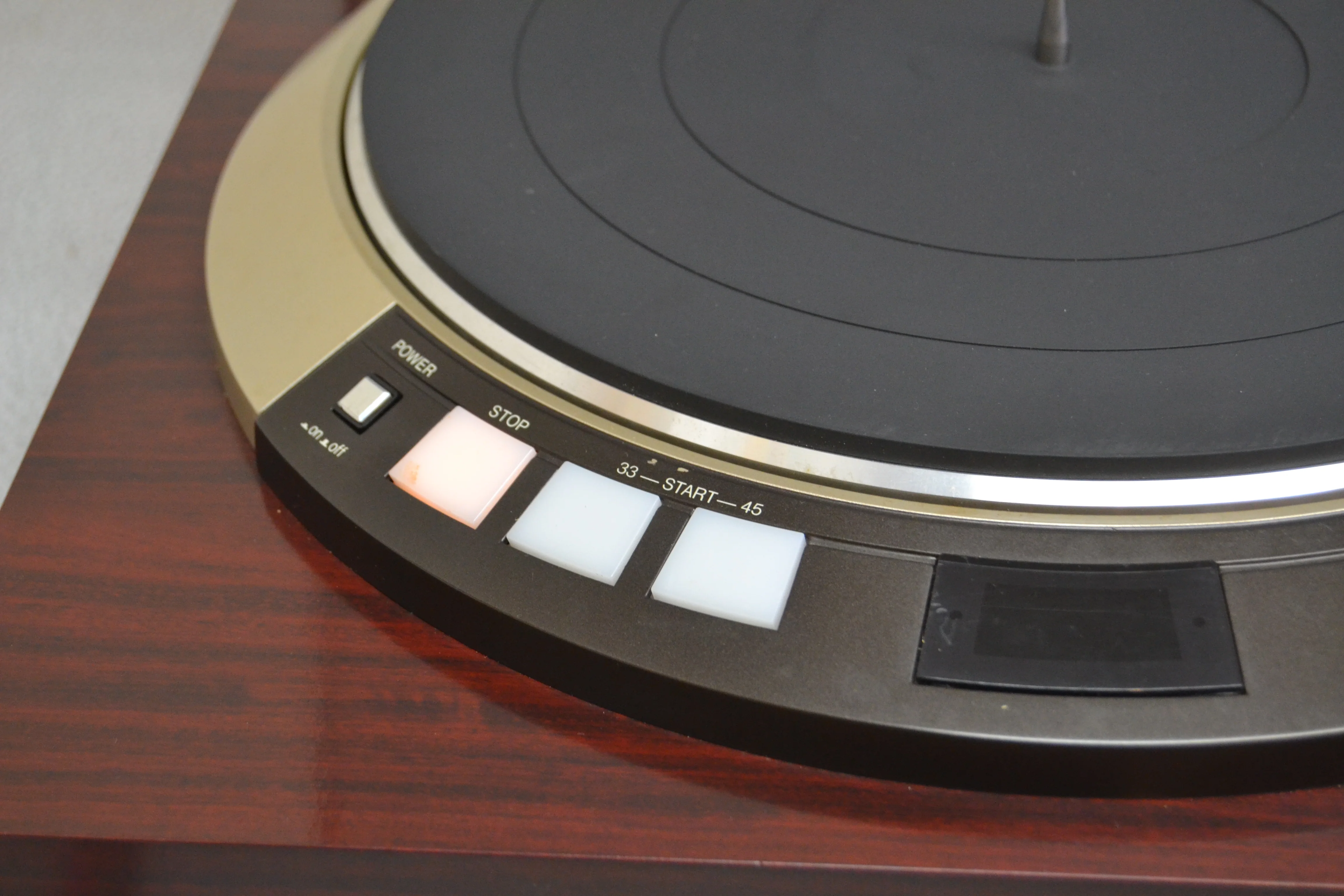 Denon DP-55K Servo-Controlled Direct Drive Turntable with Grace Tonearm - Image 3