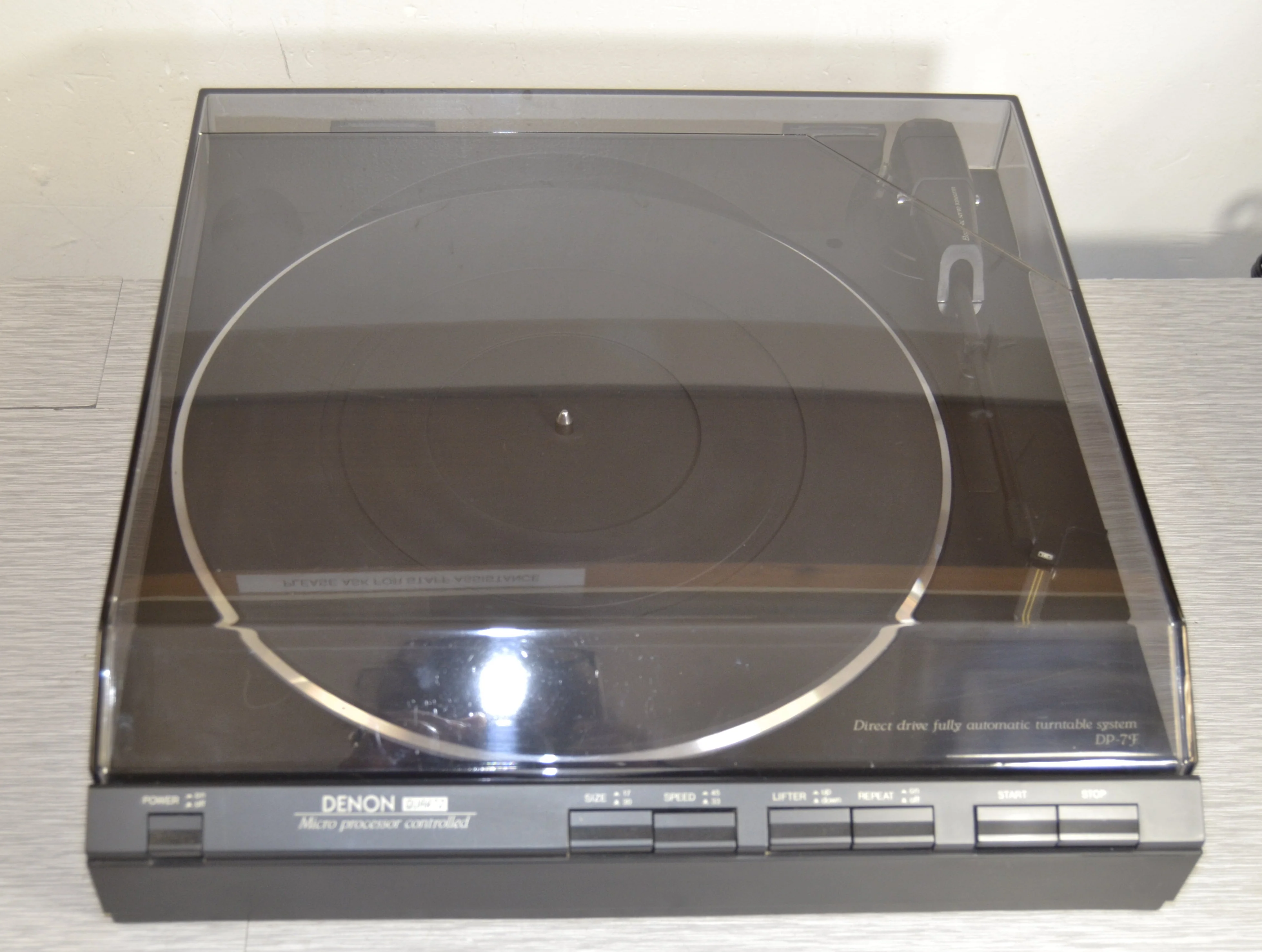 Denon DP-7F Direct Drive Fully Automatic Turntable