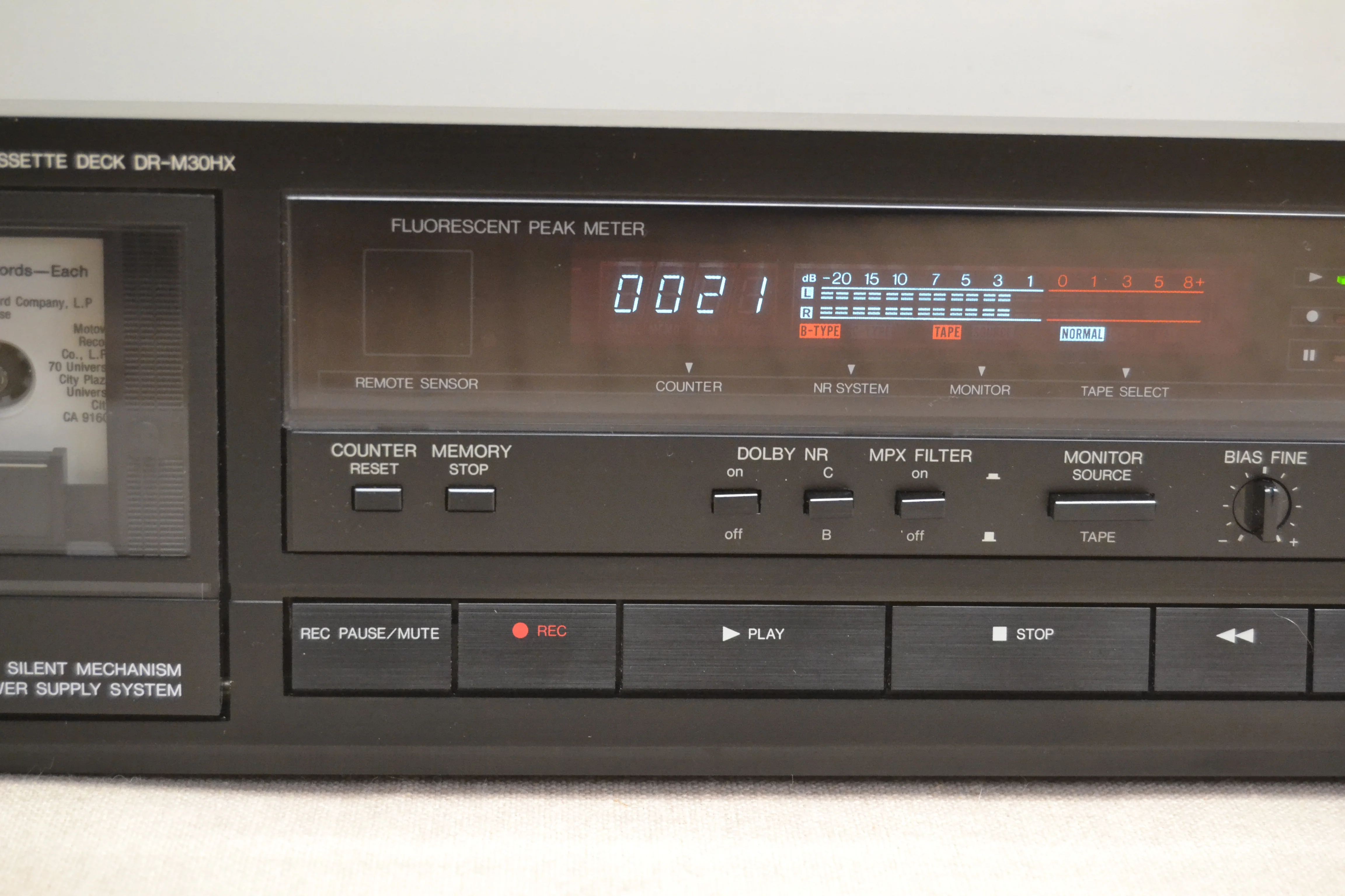 Denon DR-M30HX Single Cassette Deck * 3 Heads * Fully Serviced New Belts * - Image 3