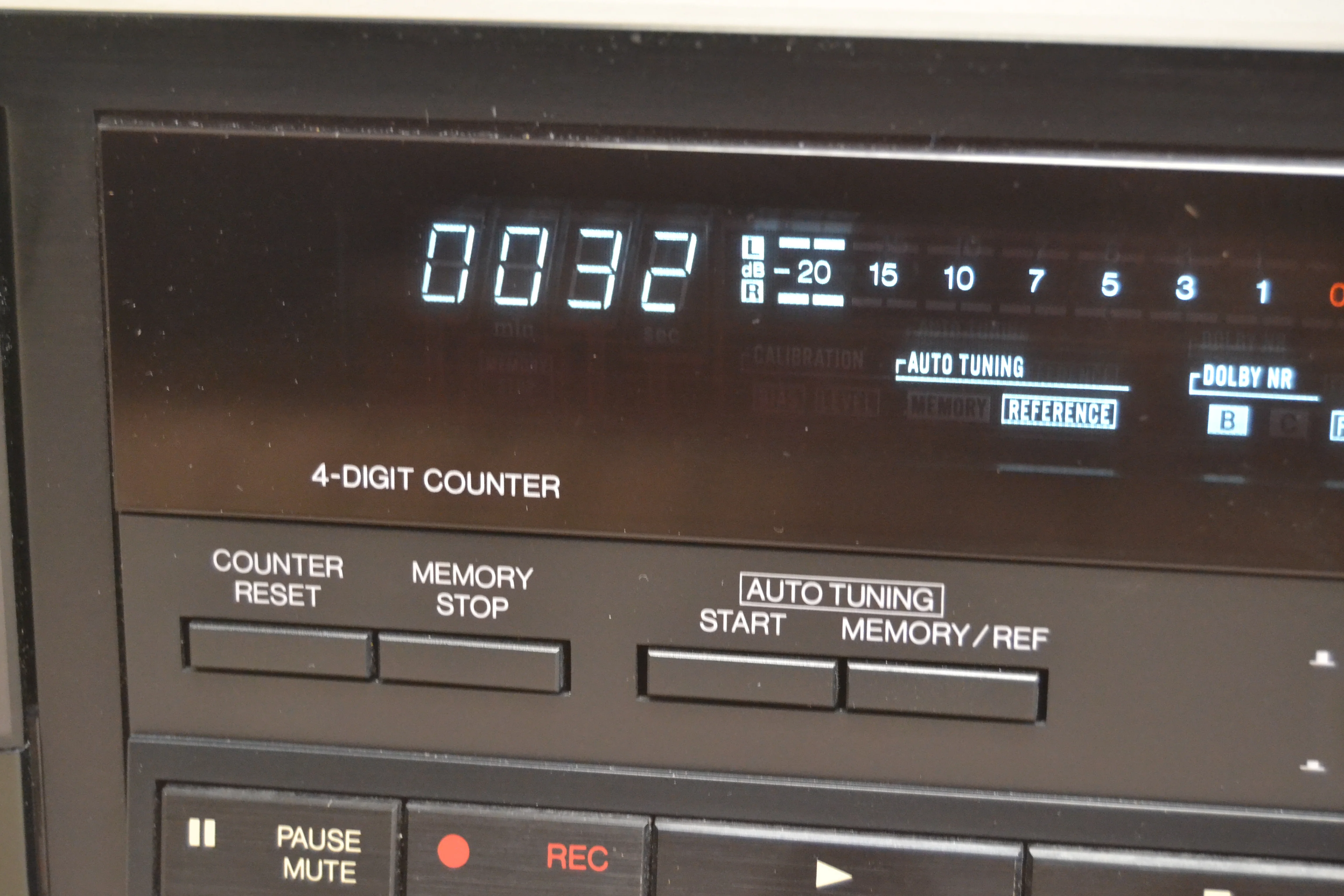 Denon DR-M44 Single Cassette Deck * Wood Grain Panels * 3 Heads - Image 6