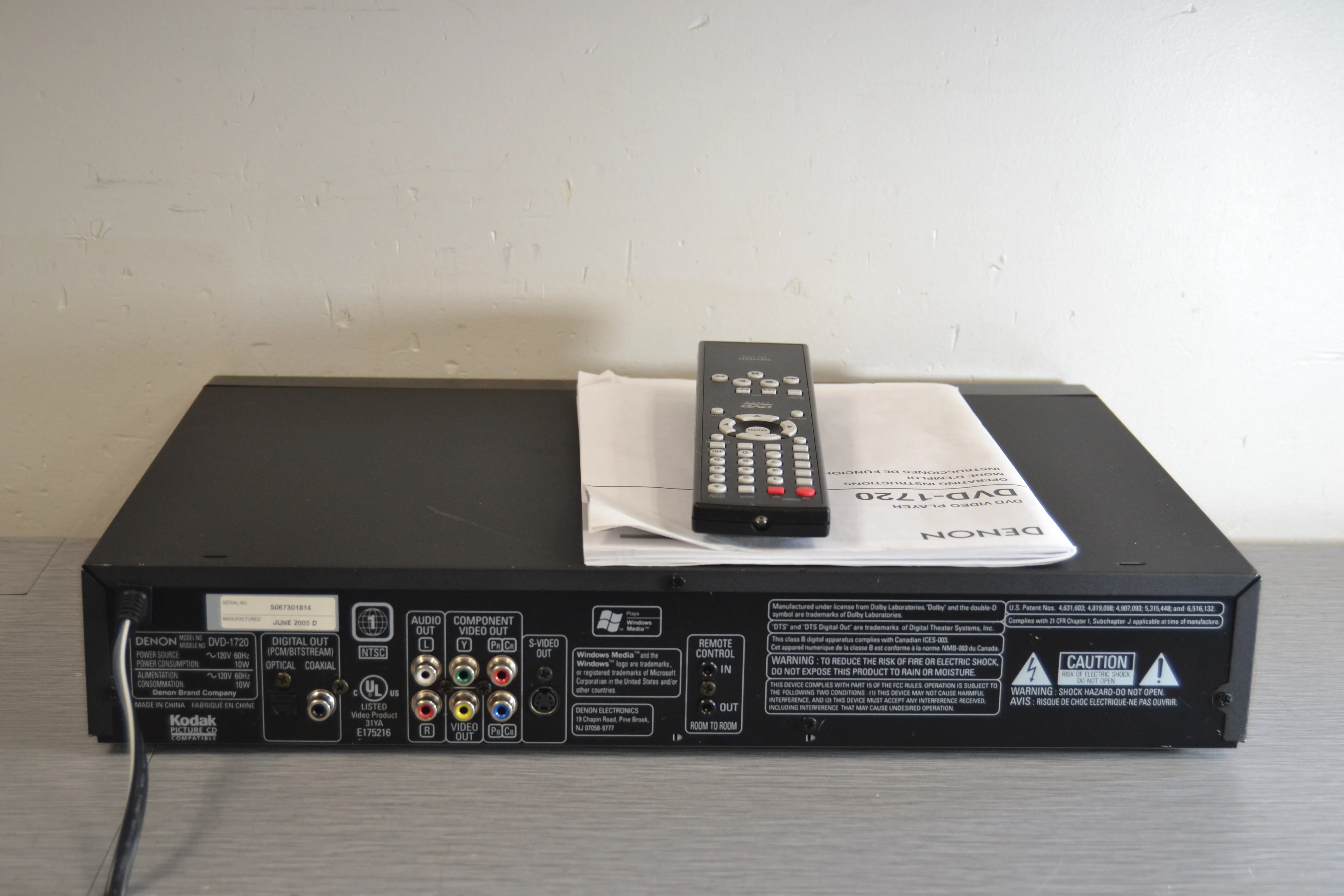 Denon DVD-1720 CD/DVD Player * Remote * Manual - Image 10