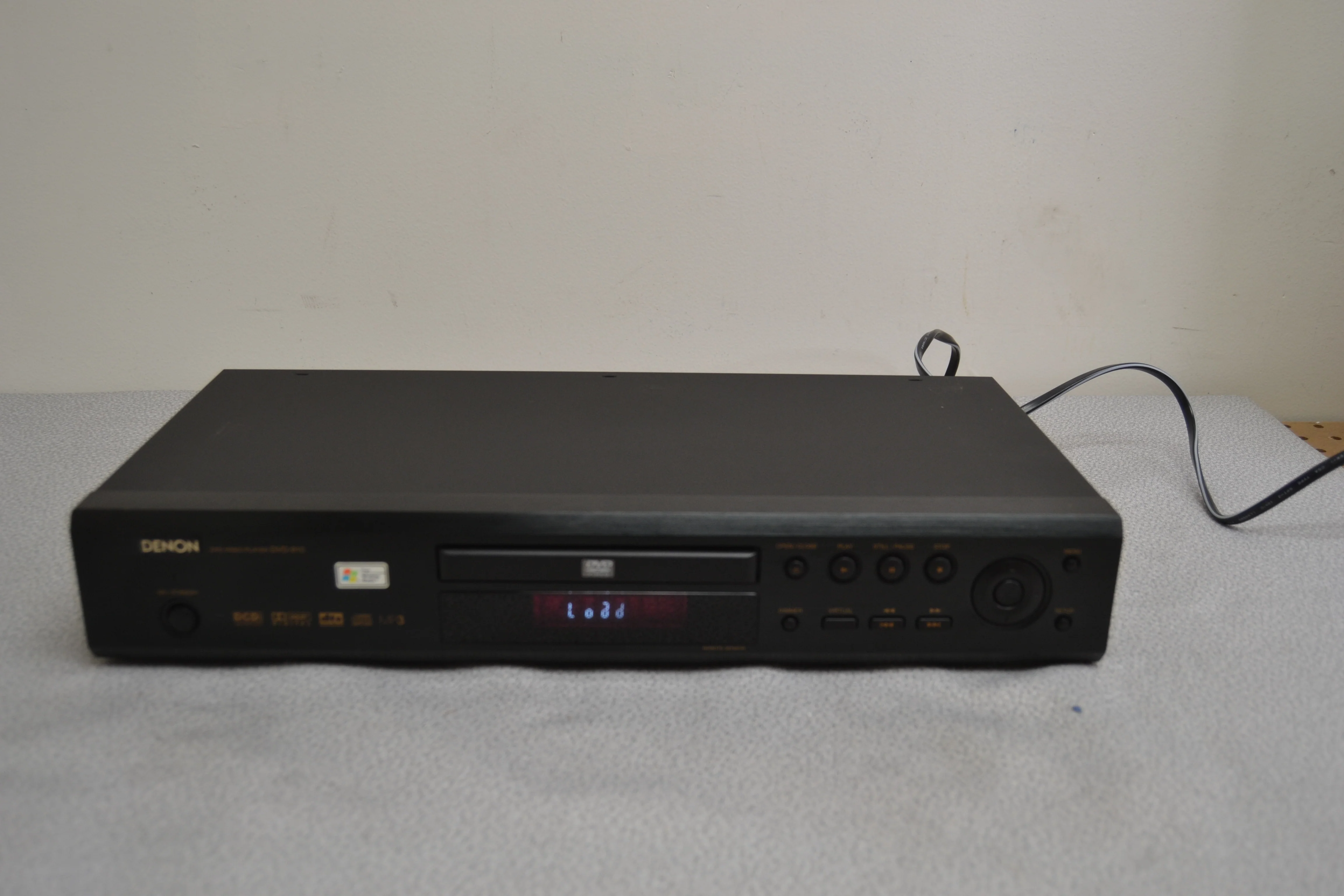 Denon DVD-910 Single DVD/CD Player - Image 12