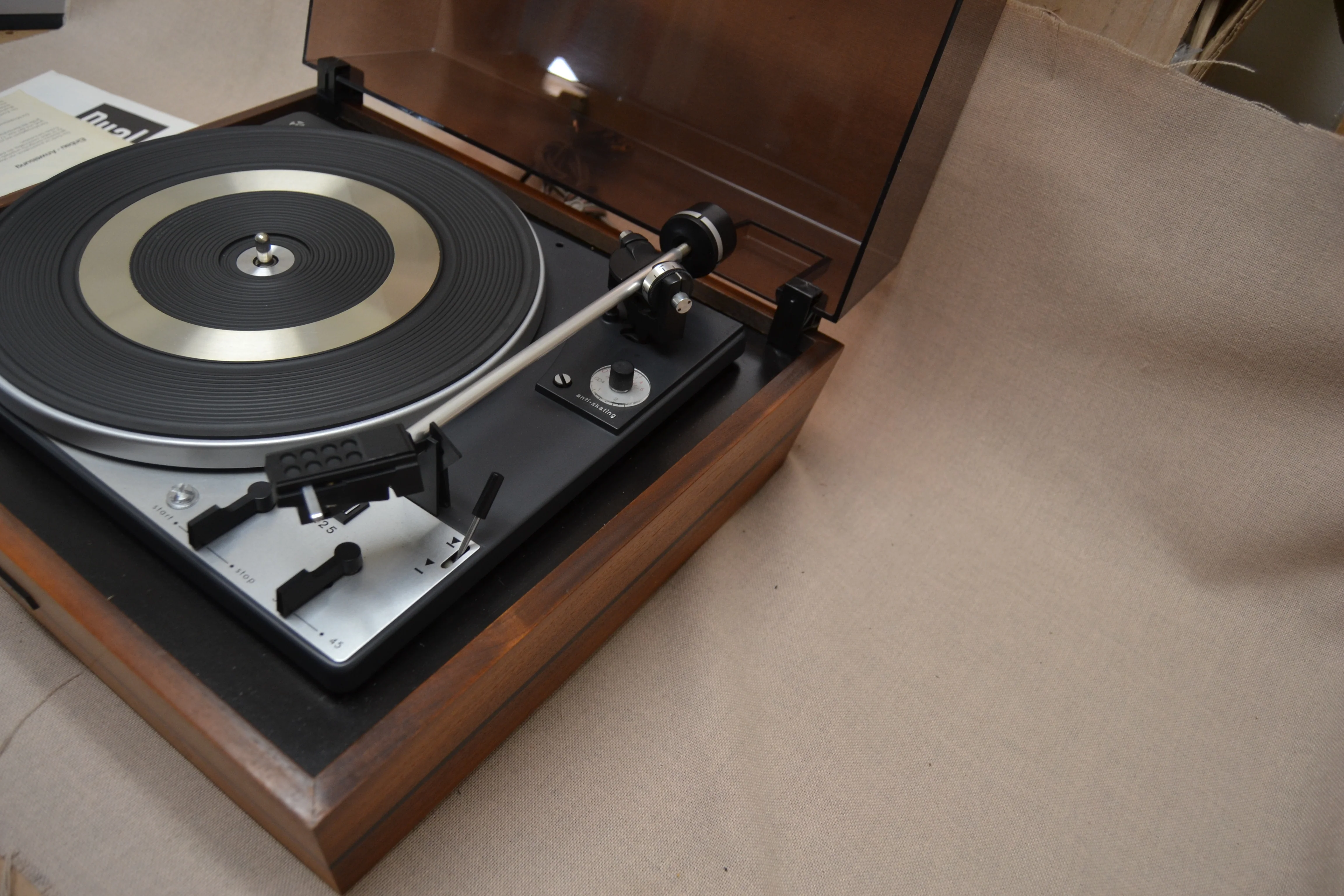 Dual 1225  2-Speed Idler-Drive Turntable - Image 5