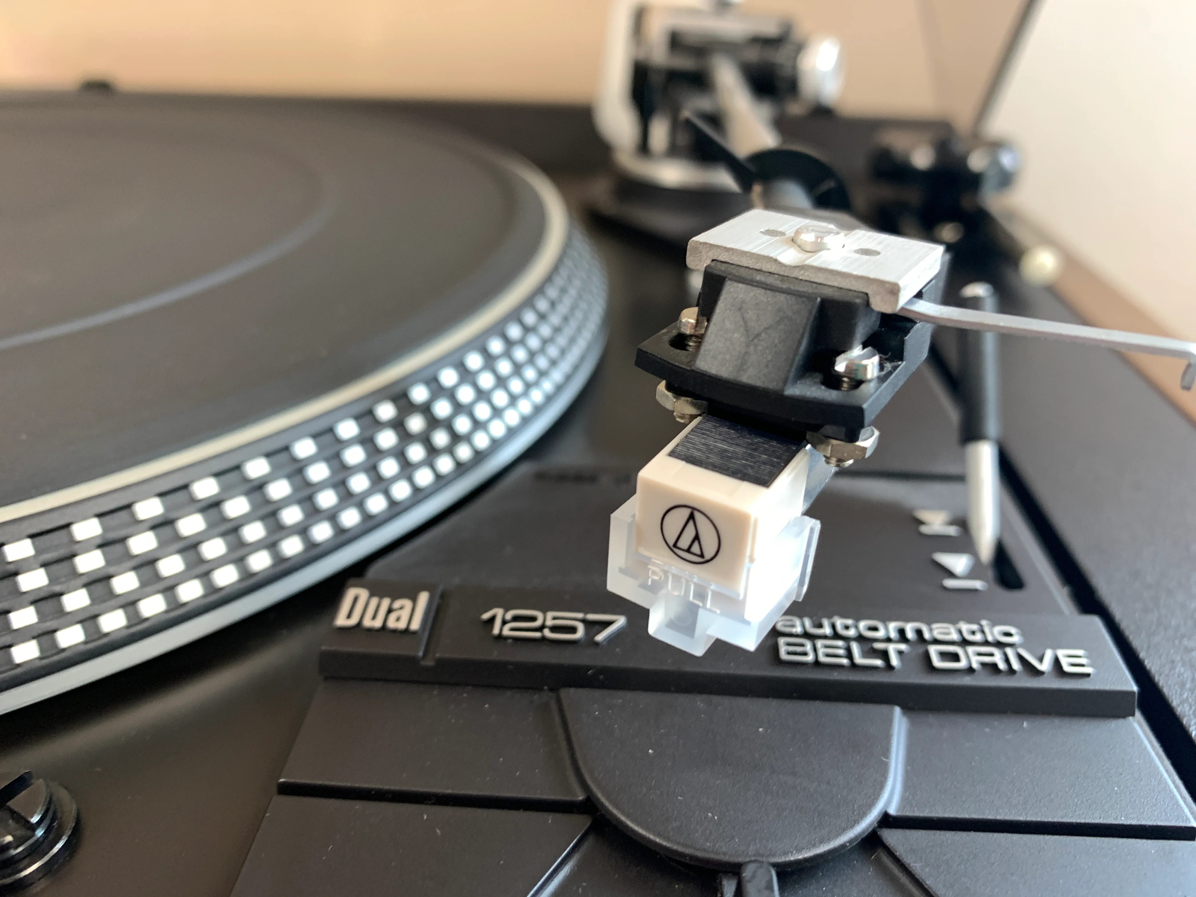 Dual 1257 Turntable * Serviced * All accessories included - Image 9