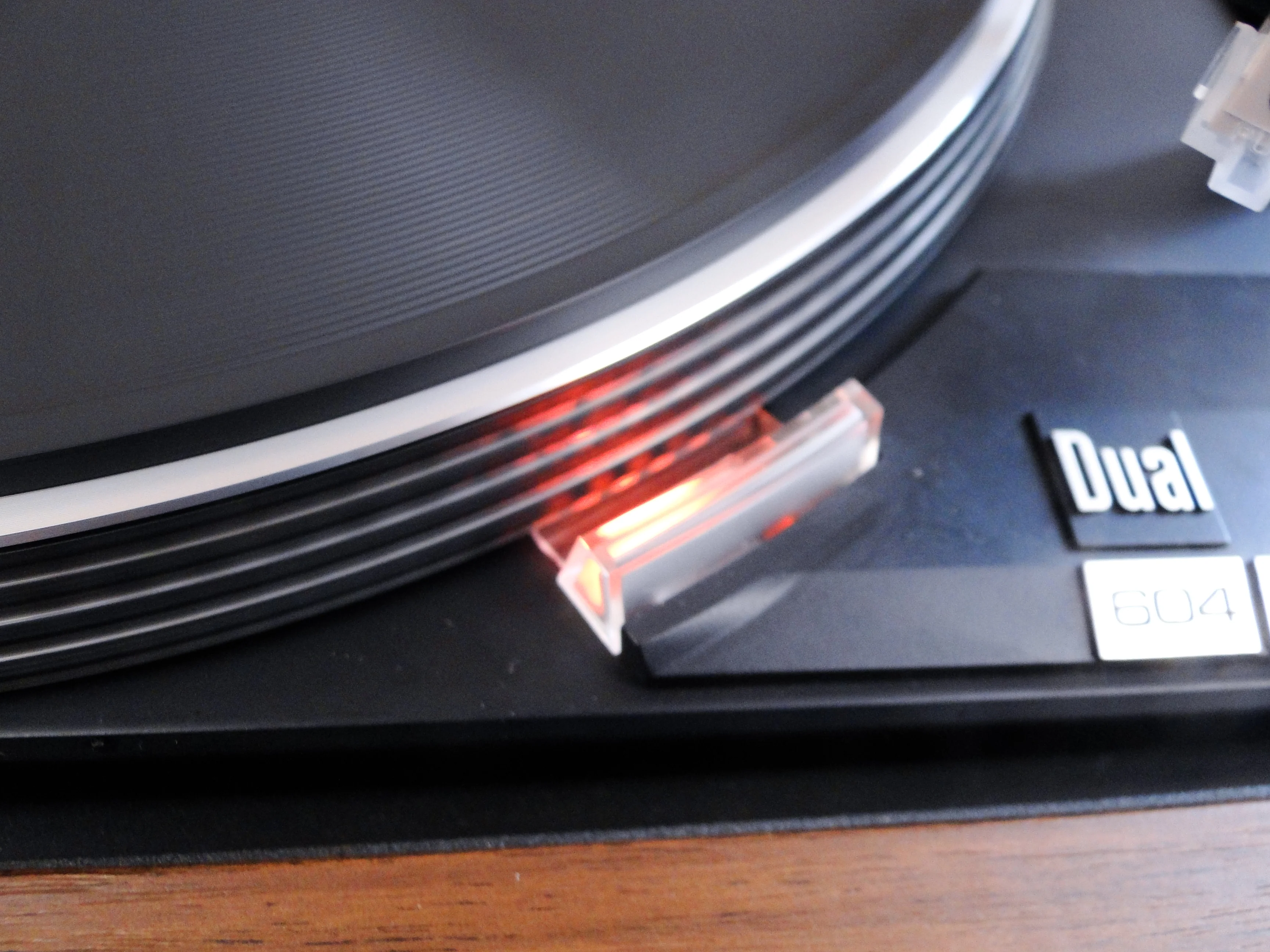 Dual 604 Direct Drive Turntable with NEW Audio Technica AT3600 Cartridge - Image 9