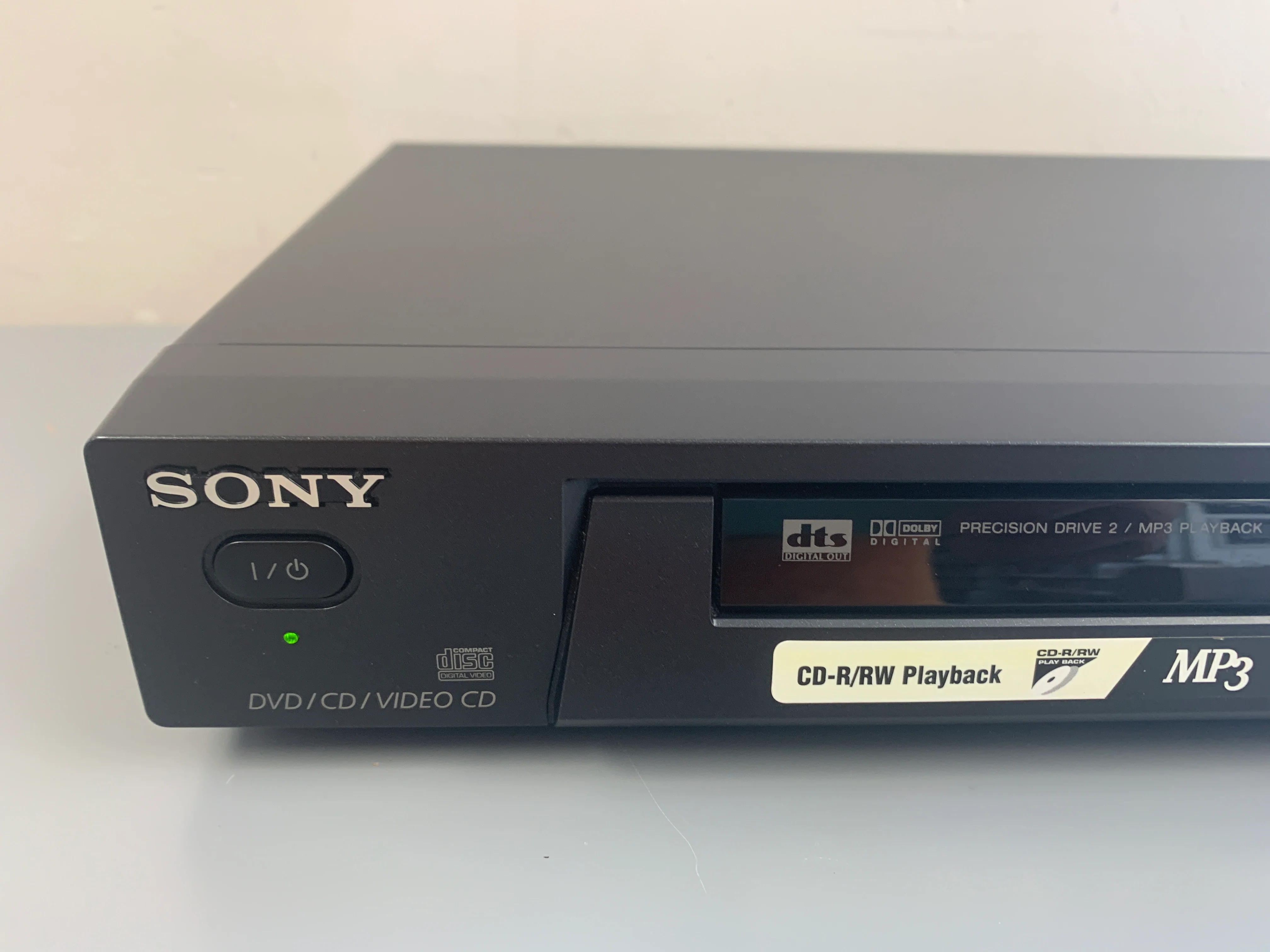 Sony DVP-NS315 CD/DVD Player * Remote - Image 2
