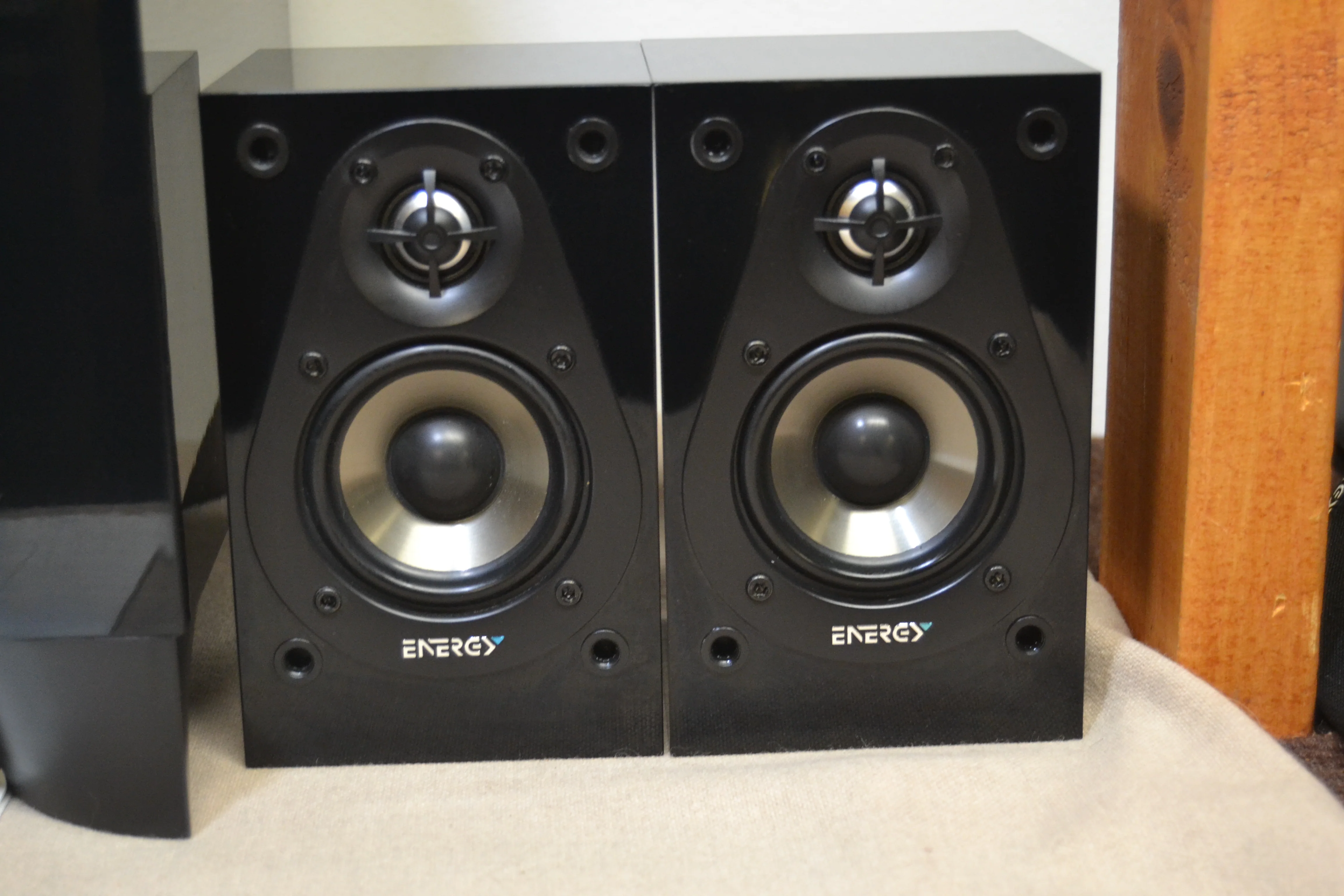 Energy Take Classic 5 Home Theater Speaker Set - Image 6