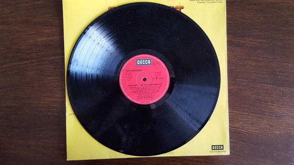 Engelbert Humperdinck - Die Grossen Erfolge (LP, Comp, Club, S/Edition) (Very Good Plus (VG+)) - Image 4