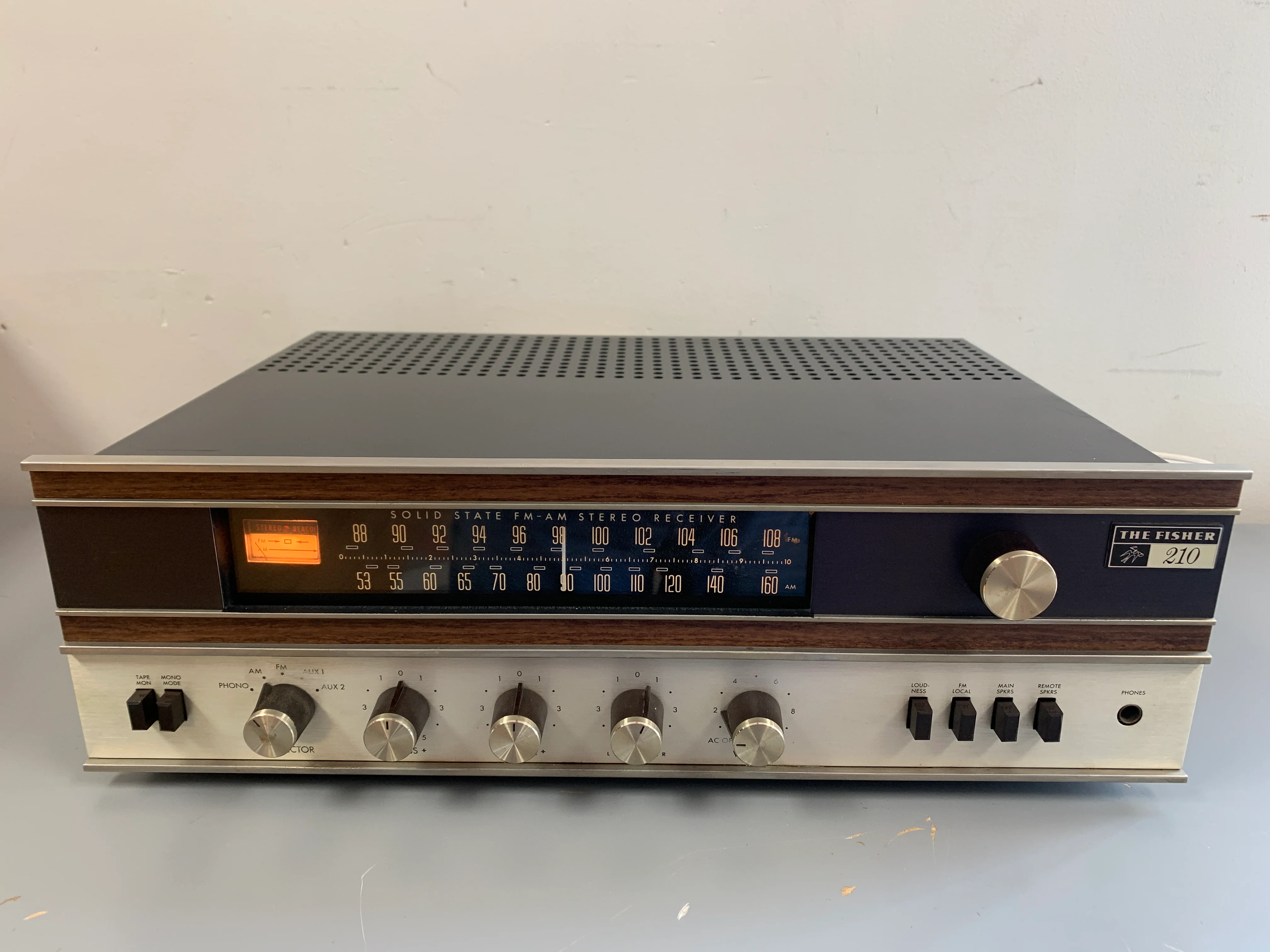 Fisher 210-T Stereo Receiver * 1970 * Fully Serviced - Image 2