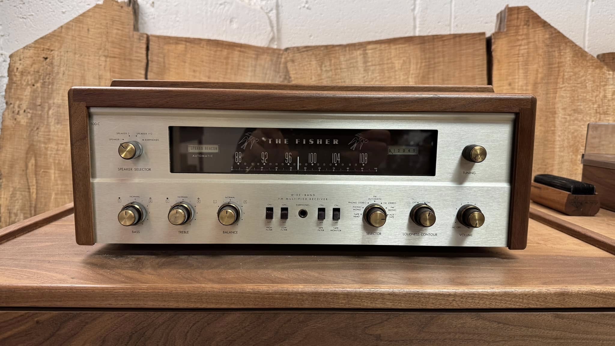 Fisher 500C Tube Receiver - Fully Restored & Recapped - Designer Hardwood Case