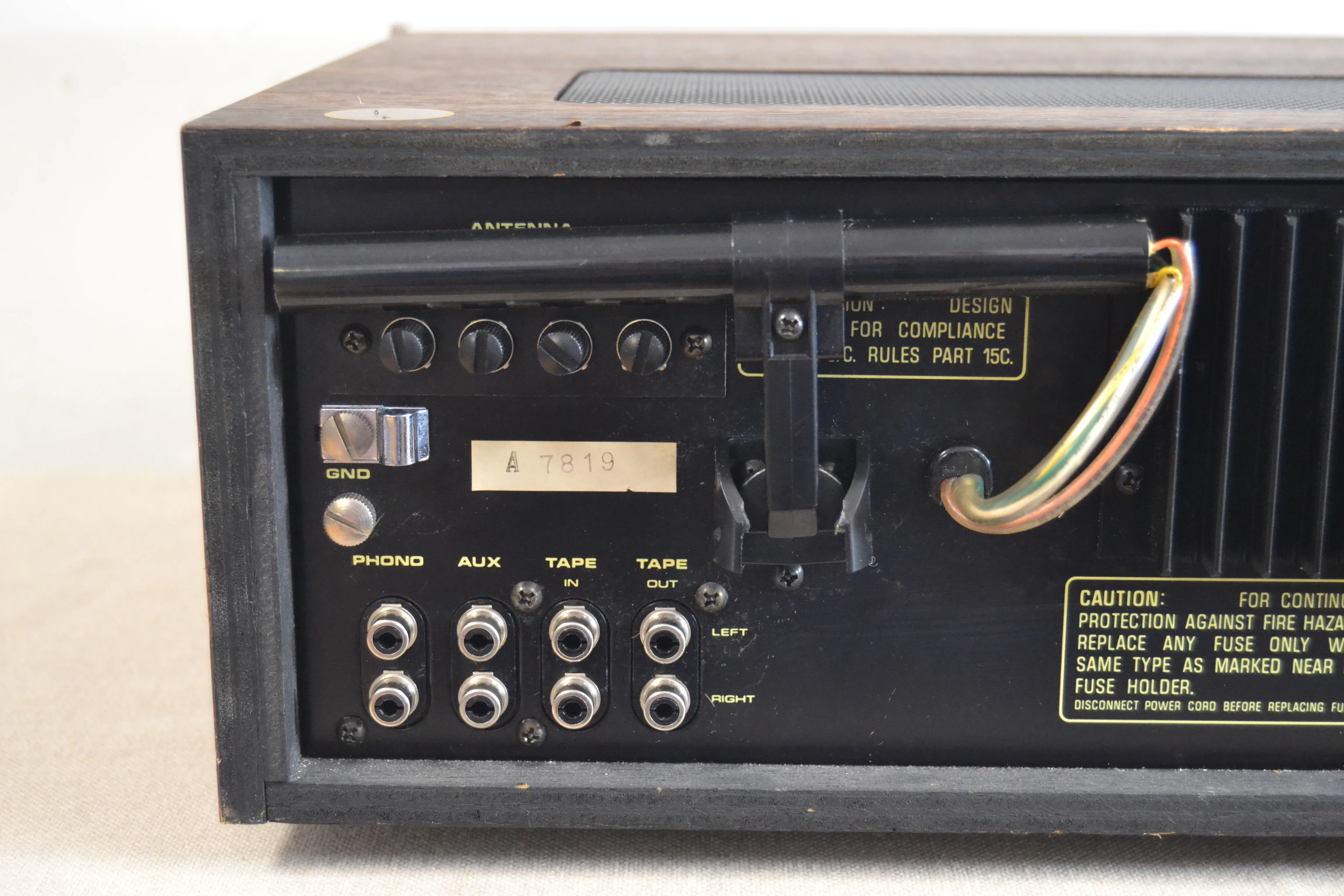 Fisher RS-1035 Stereo Receiver * 35W RMS * 1977 - Image 10