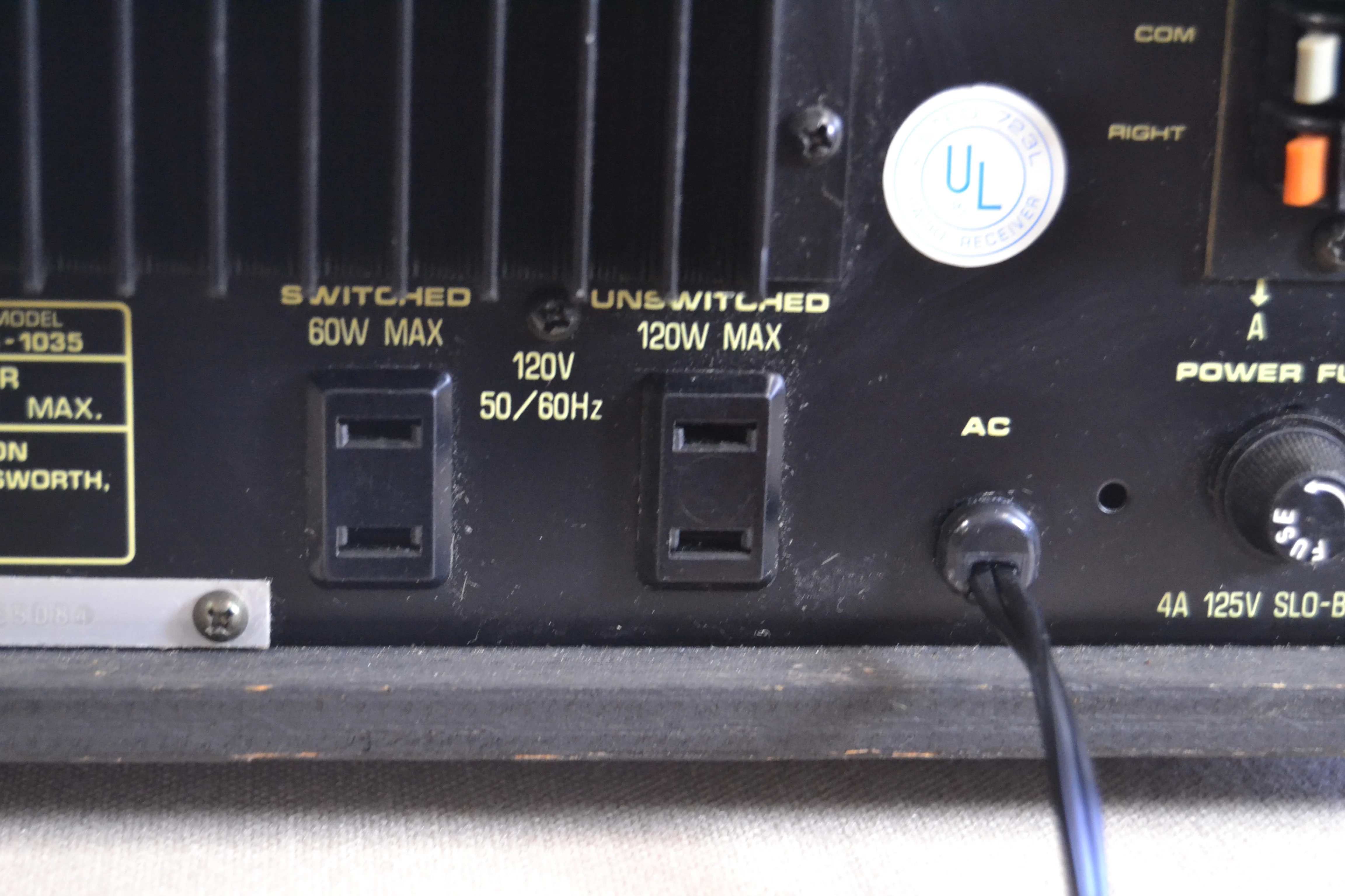Fisher RS-1035 Stereo Receiver * 35W RMS * 1977 - Image 12