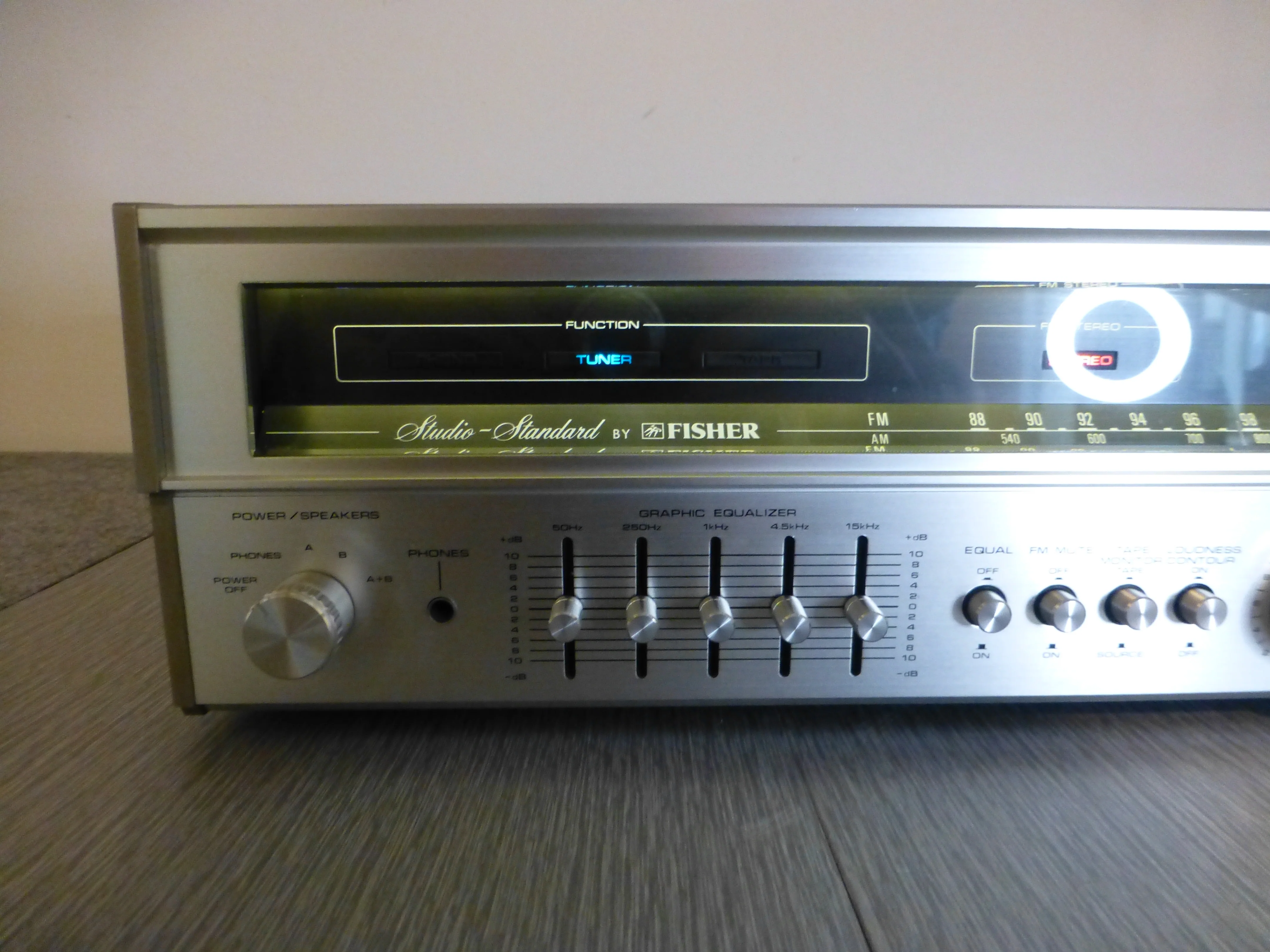 Fisher RS-2003 AM/FM Stereo Receiver (1978-79) * 30W RMS - Image 2