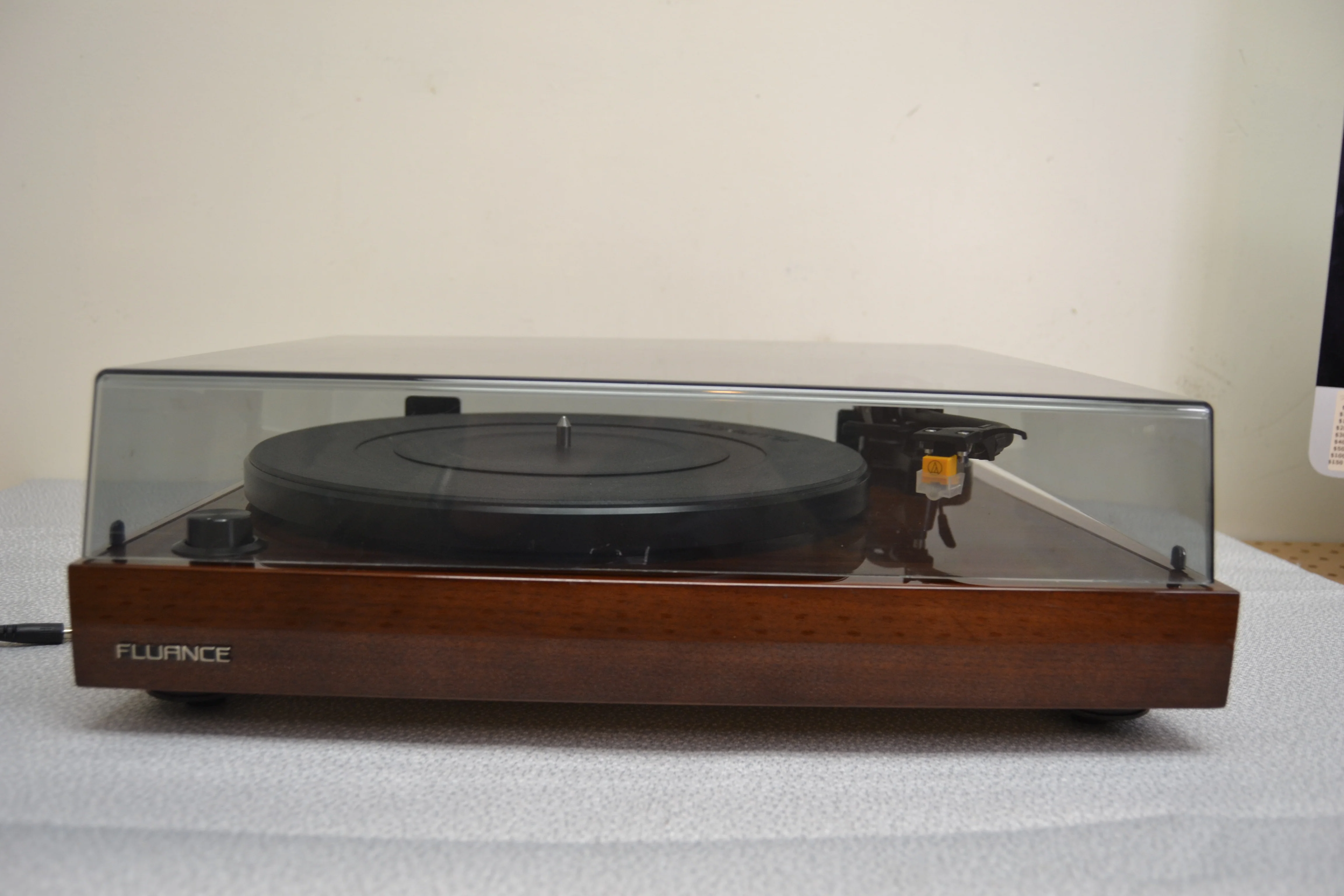 Fluance RT81 Belt Drive Turntable - Image 2