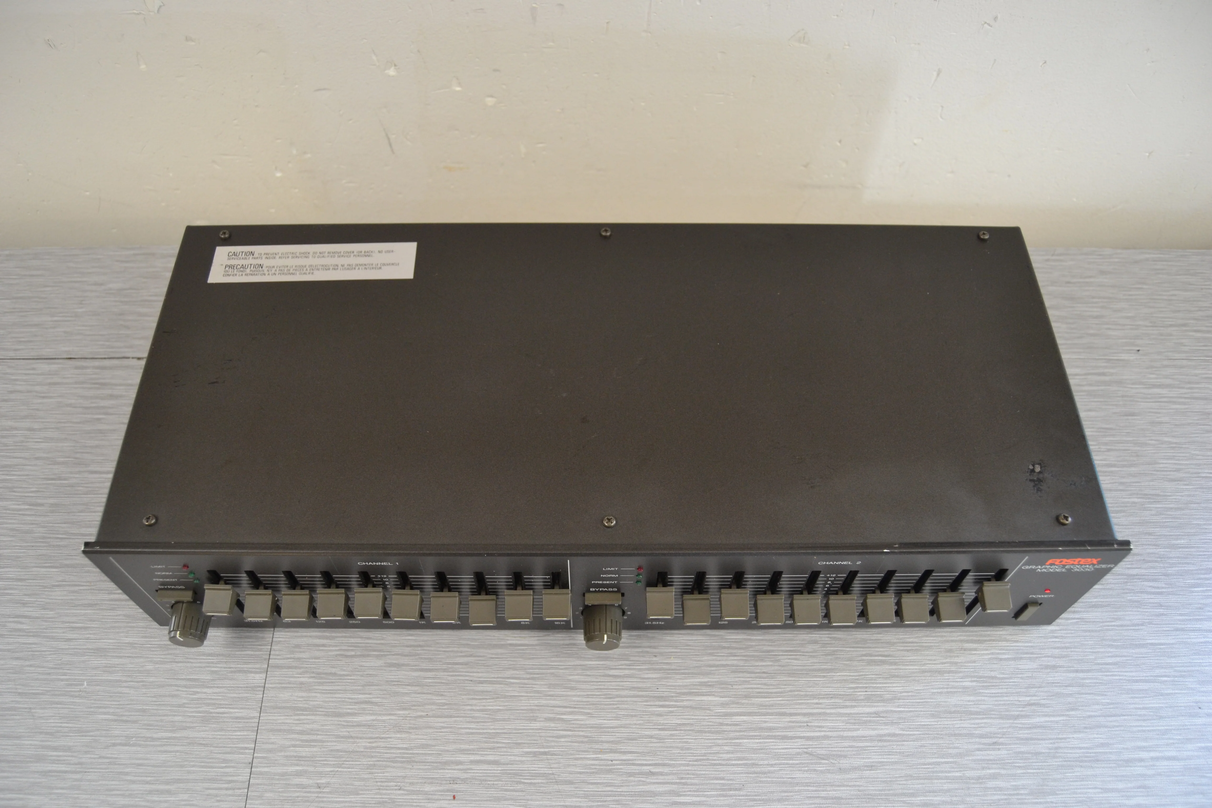 Fostex 3030 Graphic Equalizer - Image 5