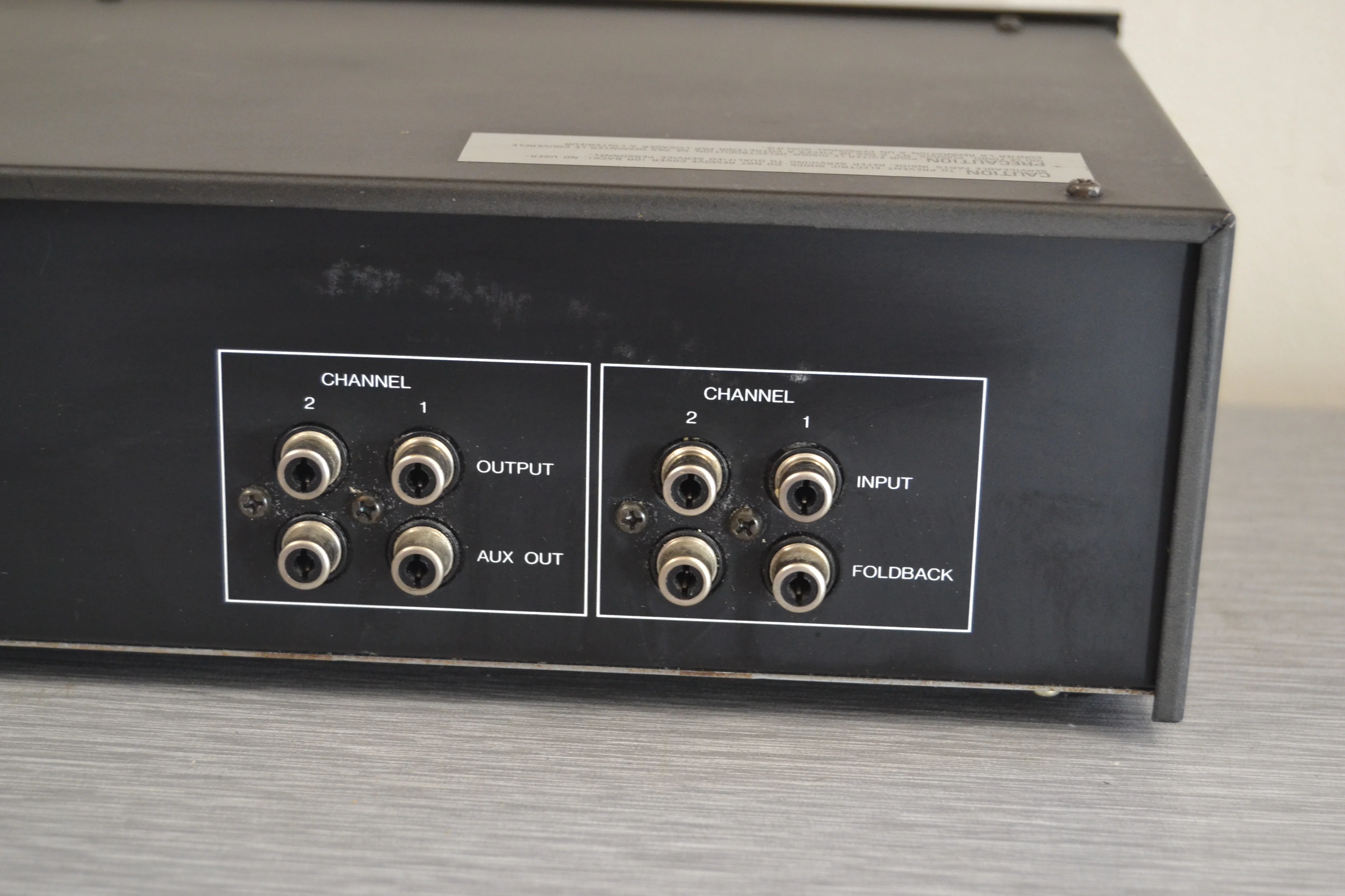 Fostex 3030 Graphic Equalizer - Image 9