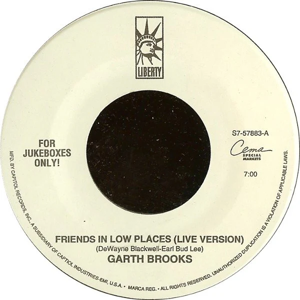 Garth Brooks - Friends In Low Places (Live Version ) / Thunder Rolls (Live Version) (7") (Near Mint (NM or M-))