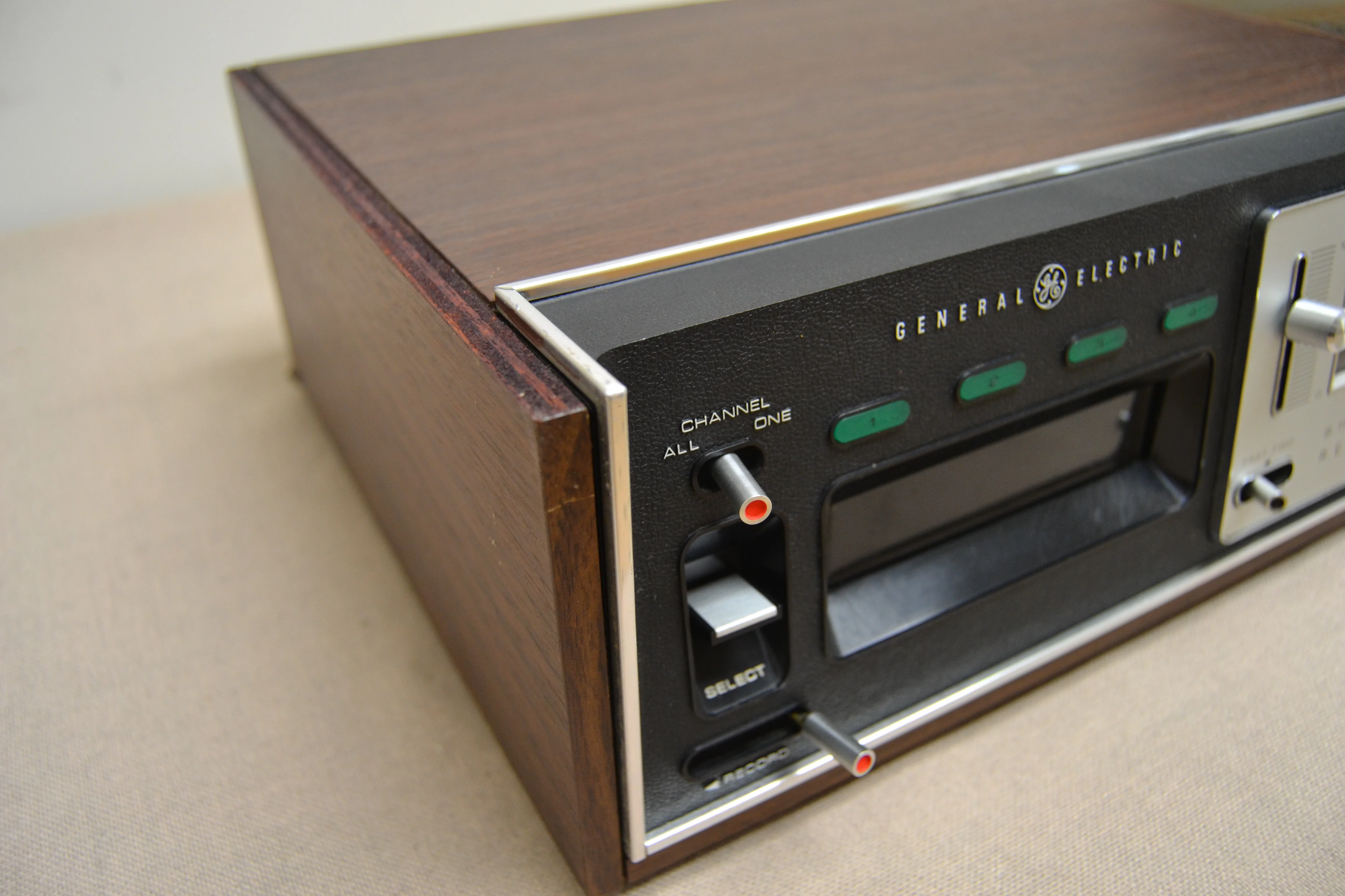 GE General Electric TA-600A * 8 Track Player/Recorder * Fully Serviced * New Belts - Image 10