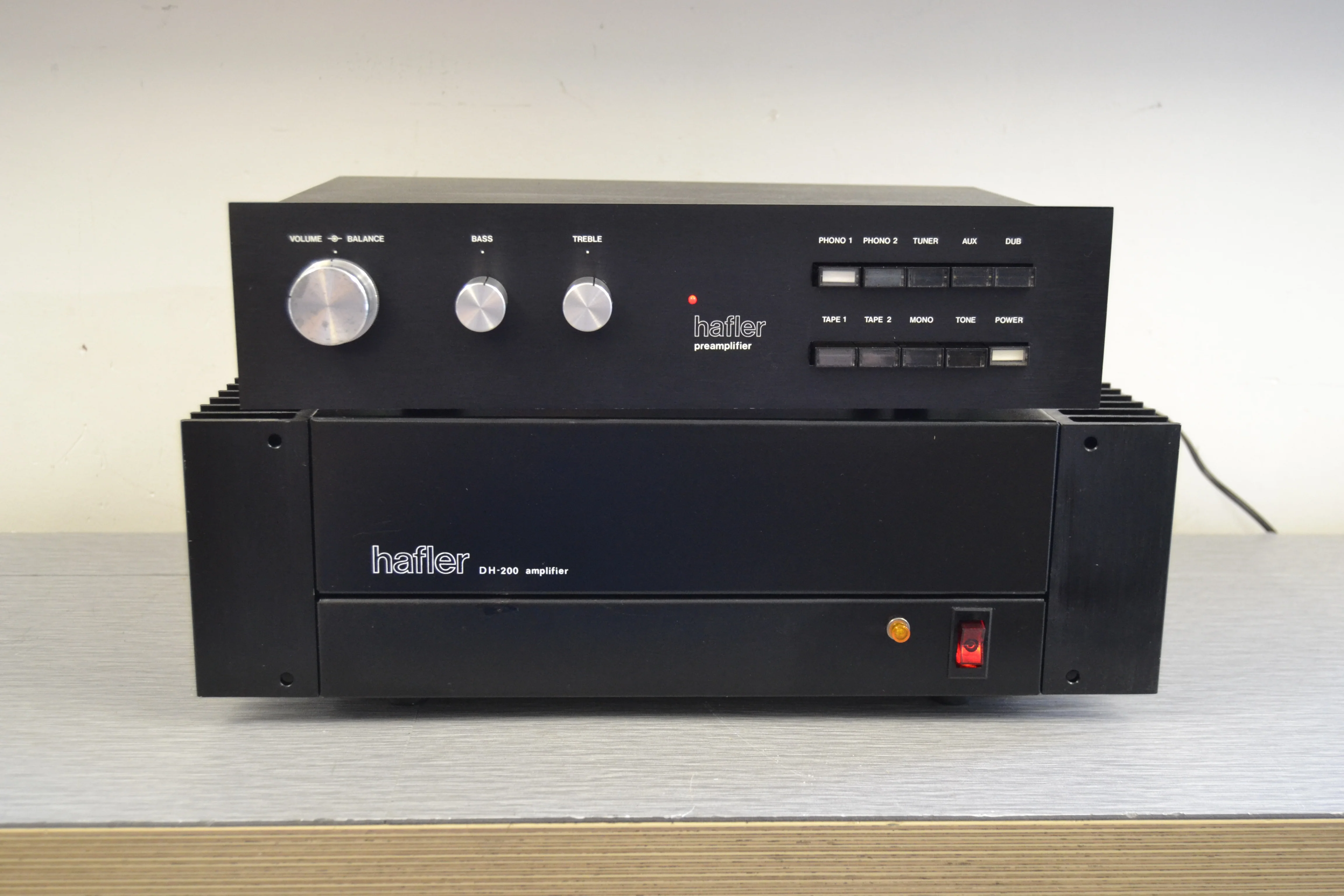 Hafler DH-101 Preamplifier and DH-200 Power Amplifier Combo * 100W RMS * 1978