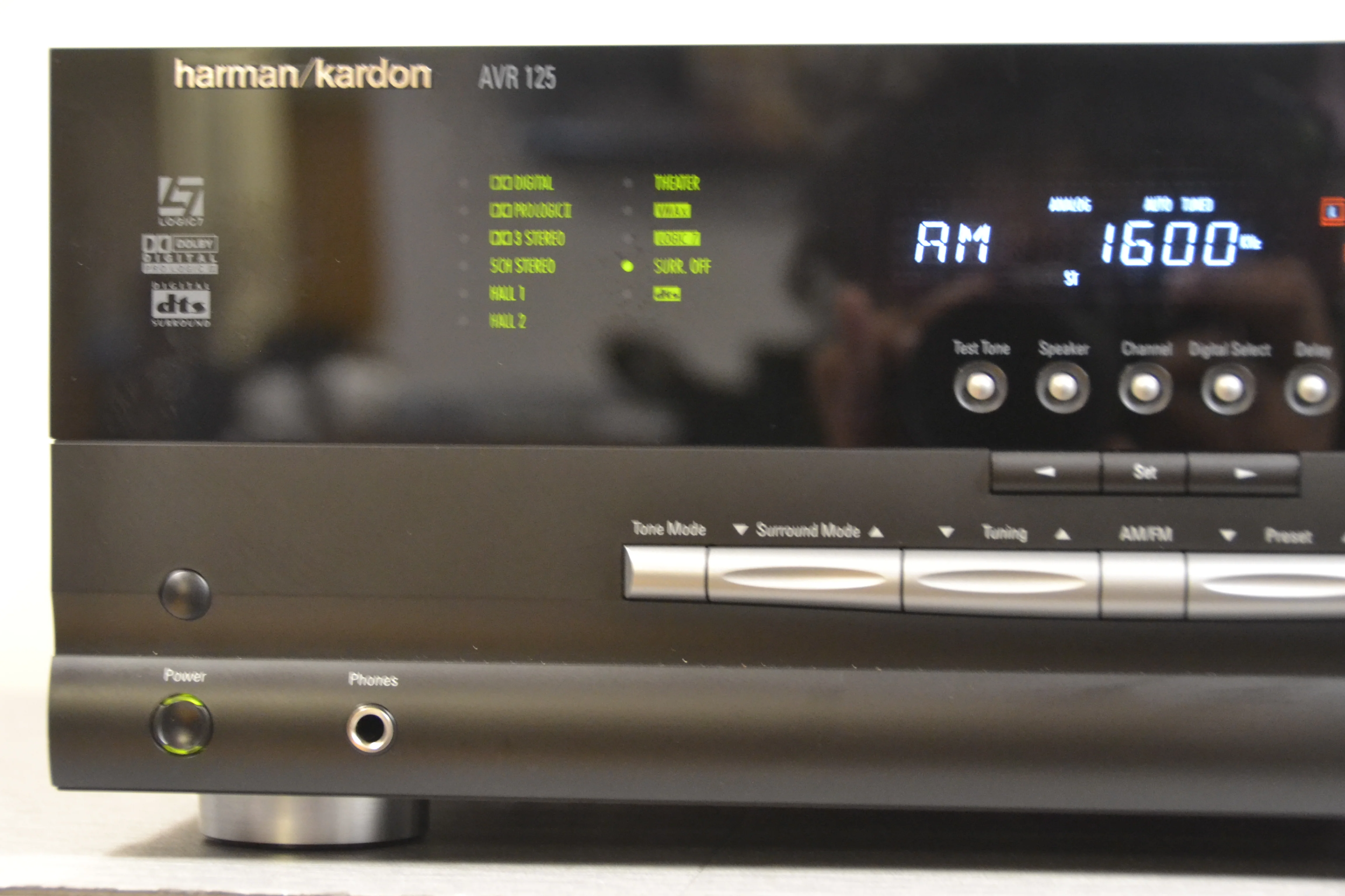 Harman Kardon AVR125 Stereo Receiver - Image 2