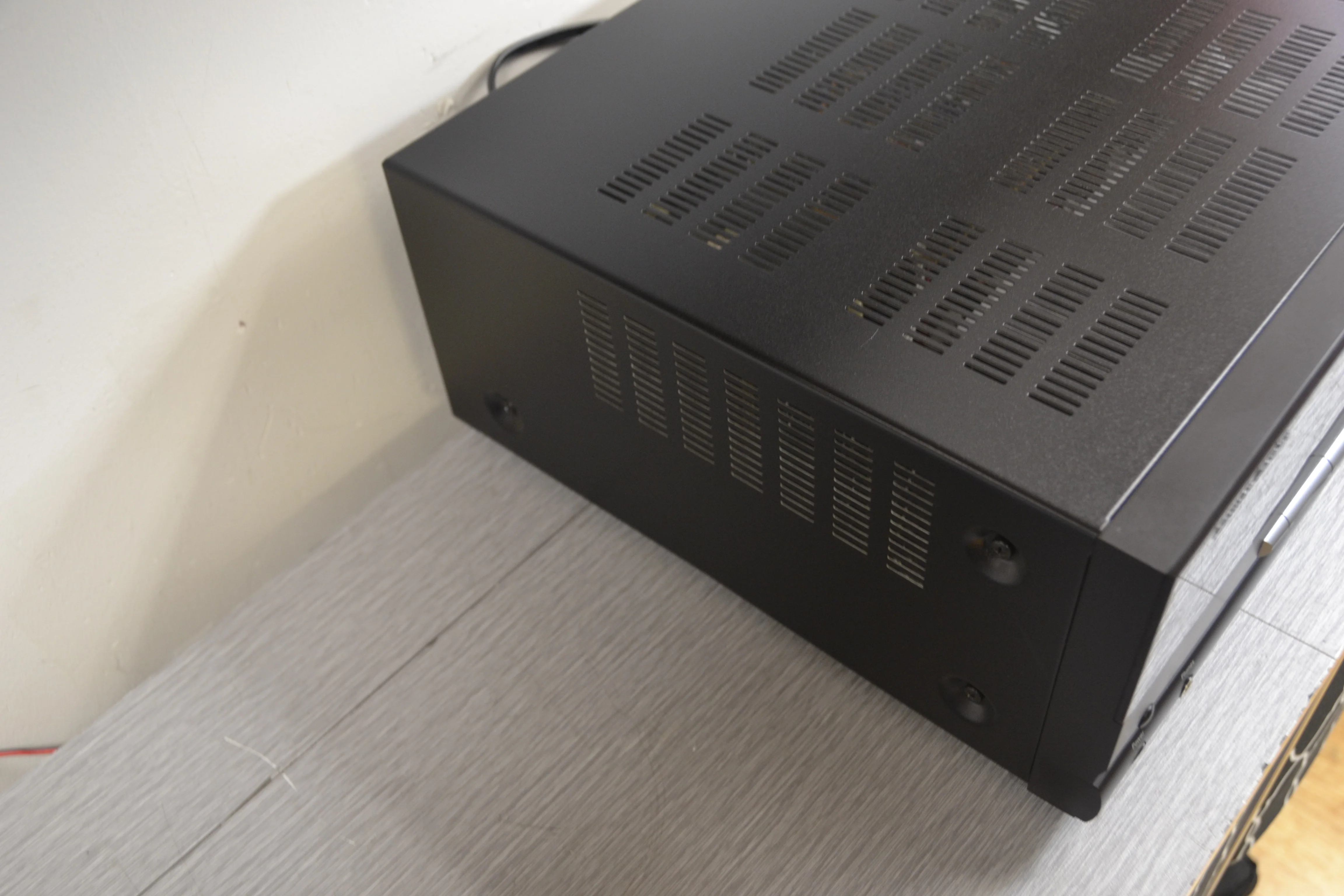 Harman Kardon AVR125 Stereo Receiver - Image 7