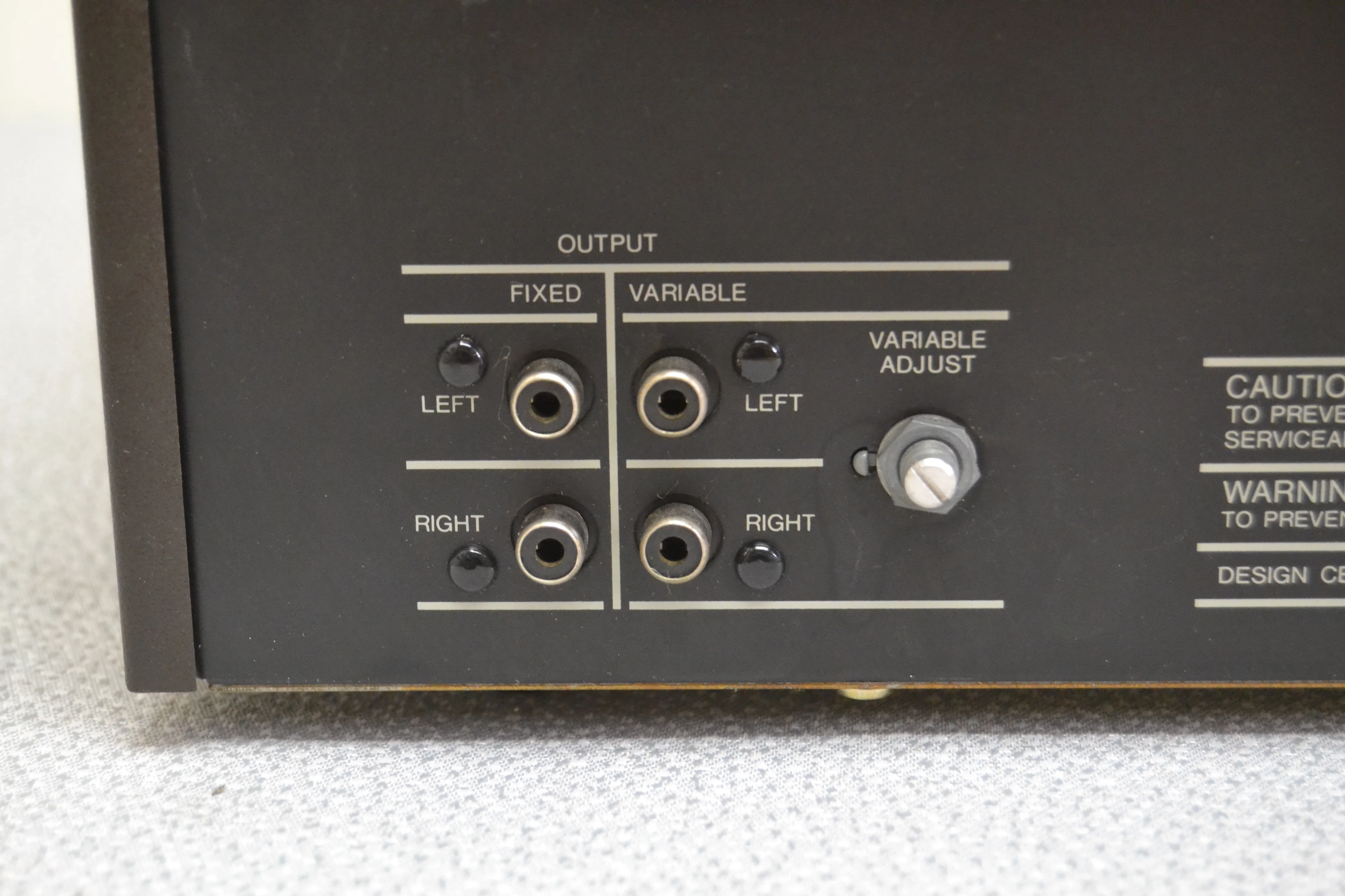 Harman Kardon HK500 Stereo Tuner - Image 10