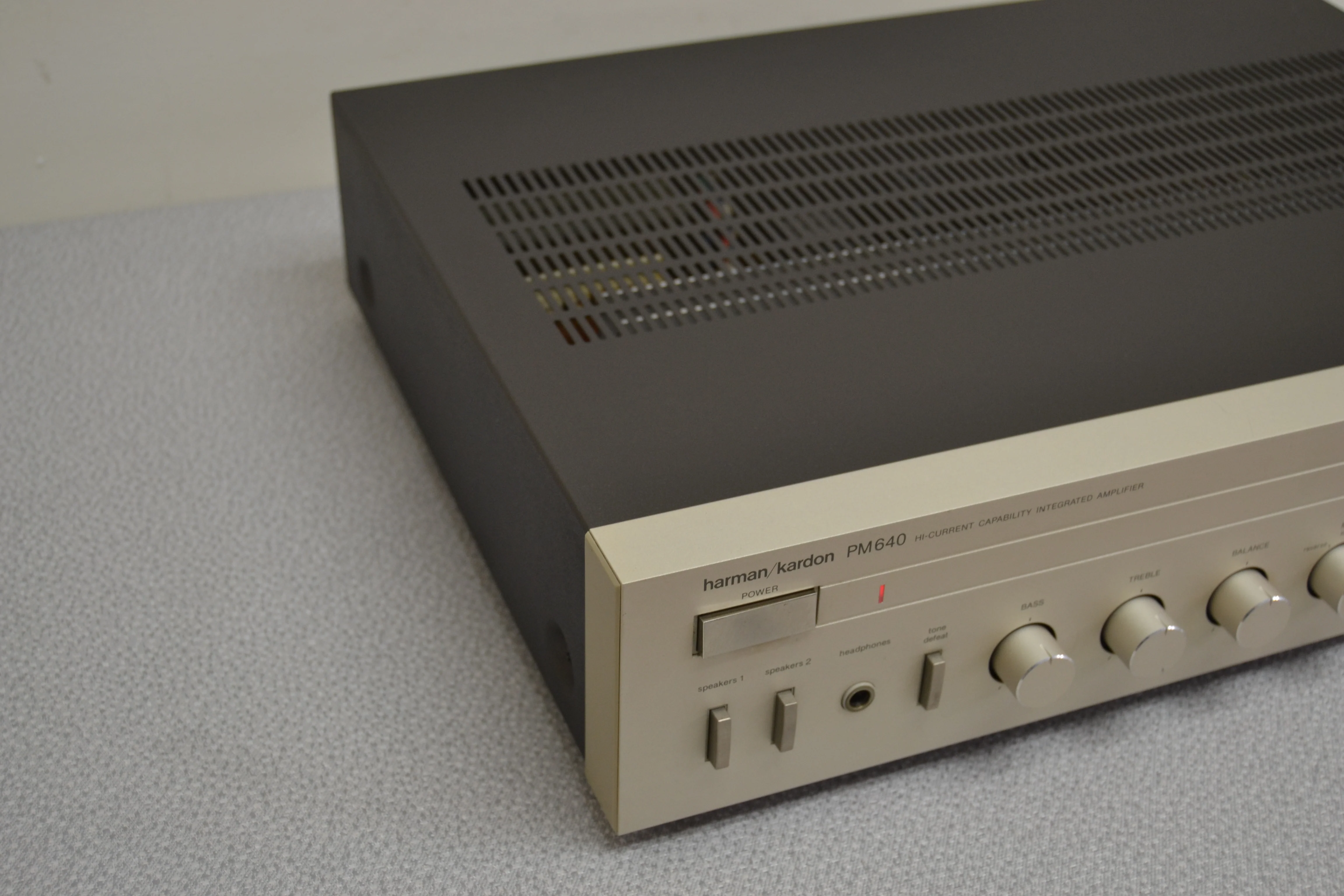Harman Kardon PM640 Stereo Integrated Amplifier * 35W RMS * 1983 - Image 8