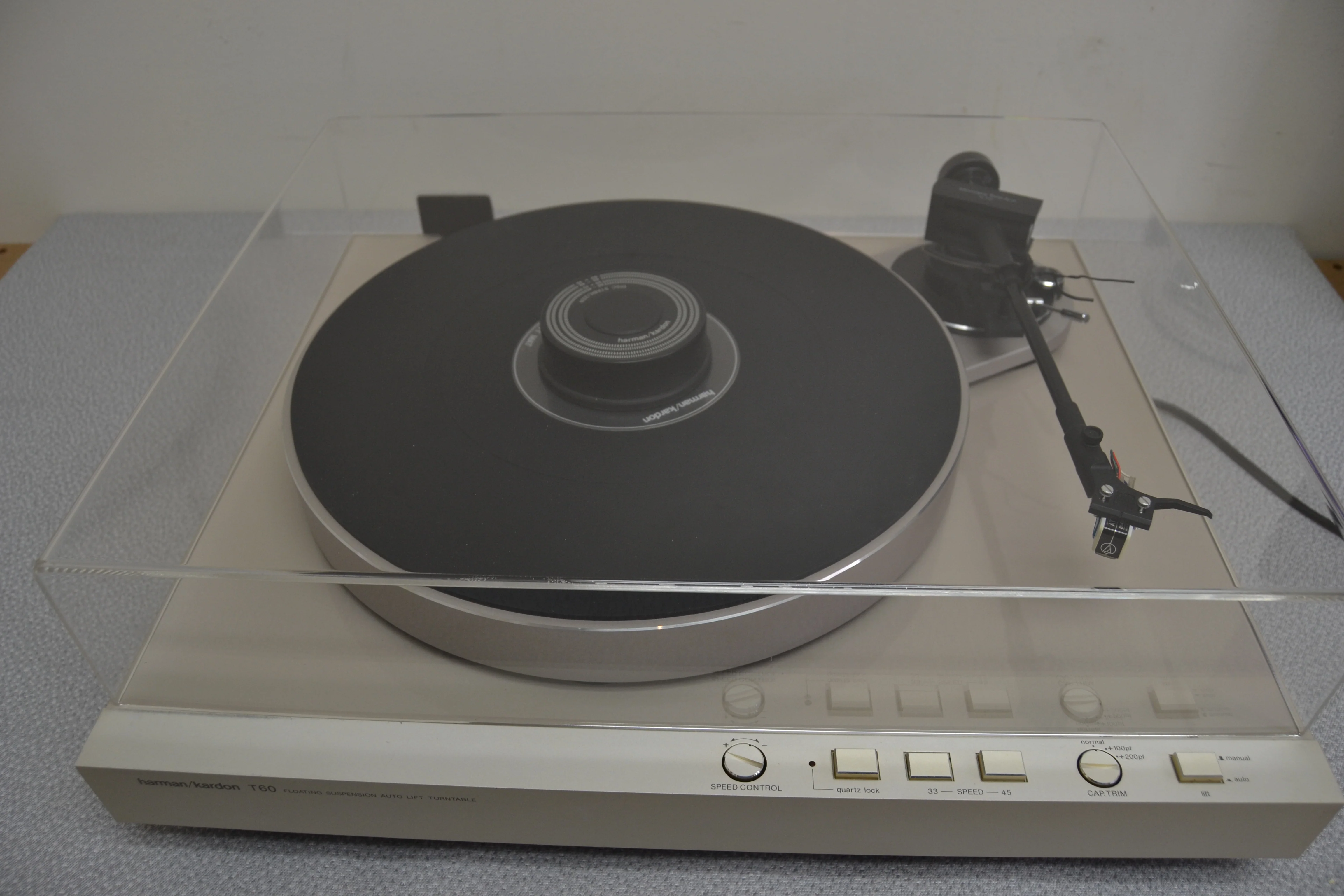 Harman Kardon T-60 Belt Drive Quartz Locked Turntable * NEW Dust Cover - Image 7