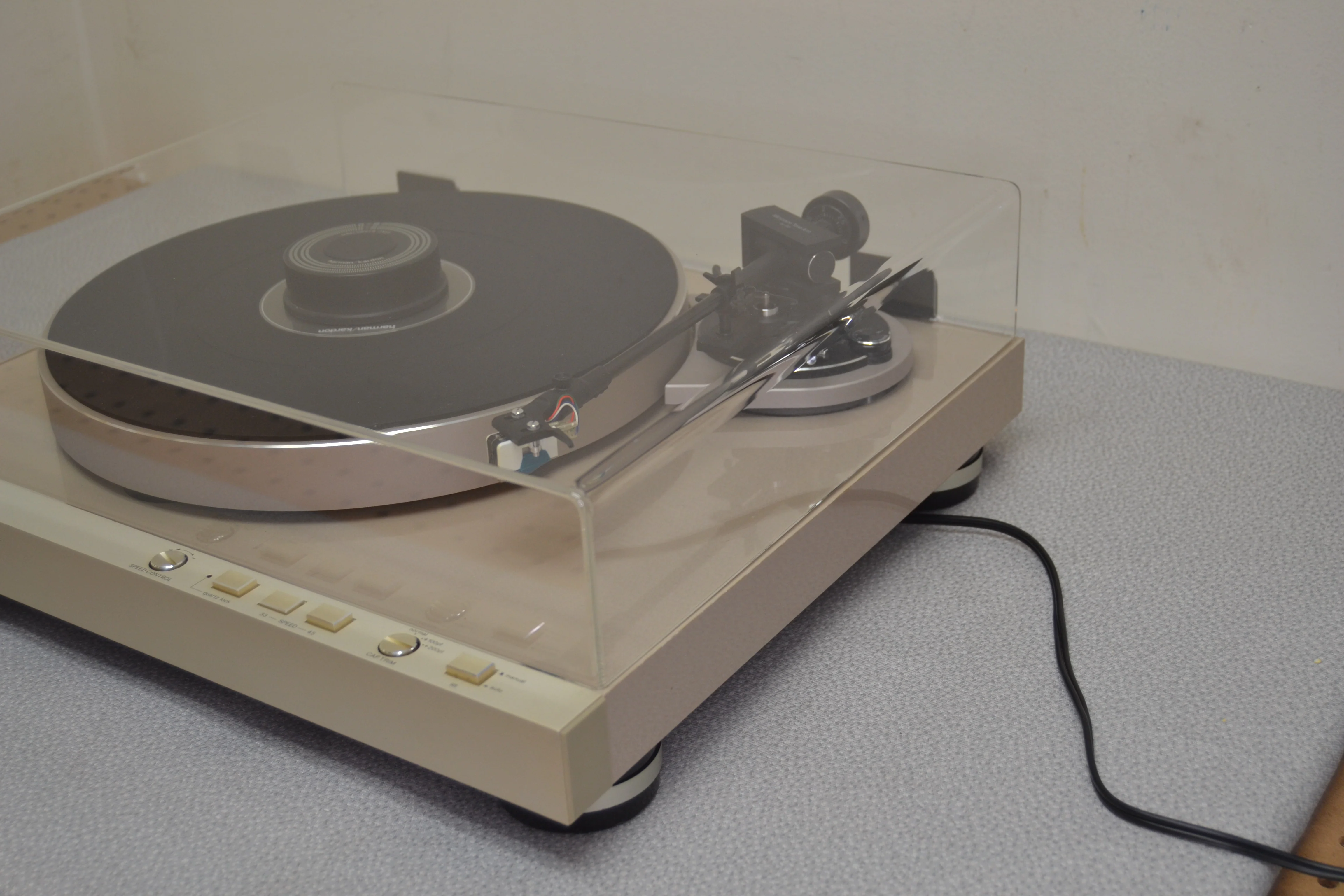 Harman Kardon T-60 Belt Drive Quartz Locked Turntable * NEW Dust Cover - Image 8