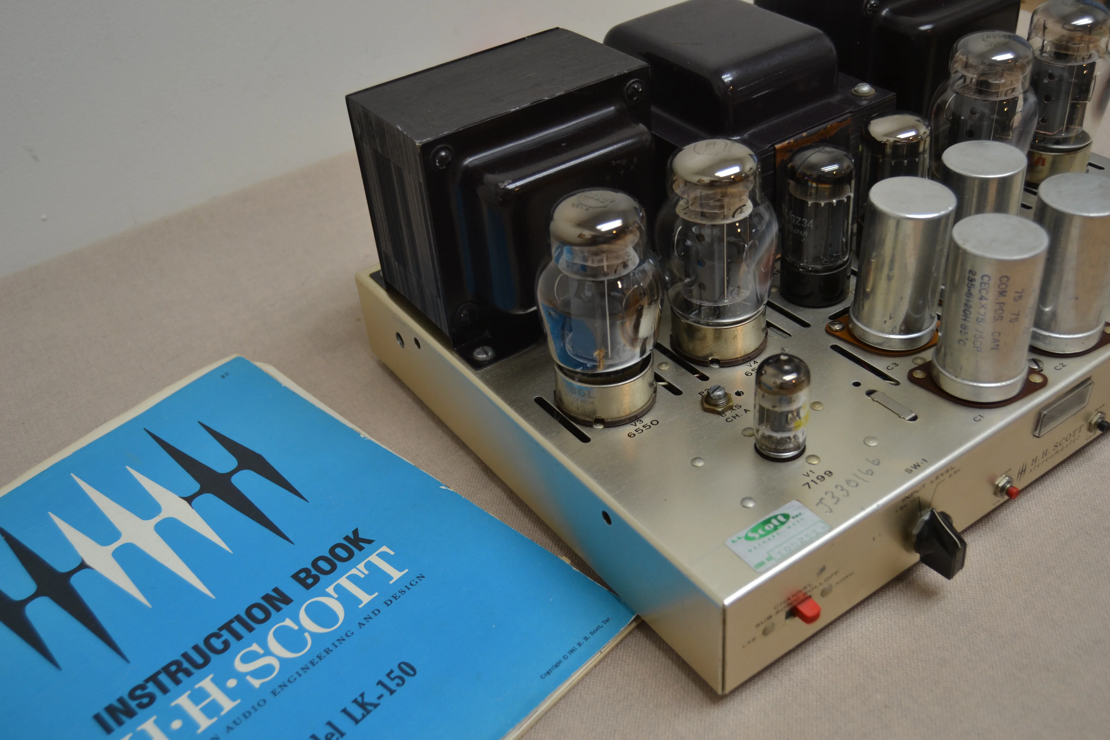 HH Scott LK-150 Tube Stereo Power Amplifier (1961) * Fully Serviced * Manual and Schematics - Image 9