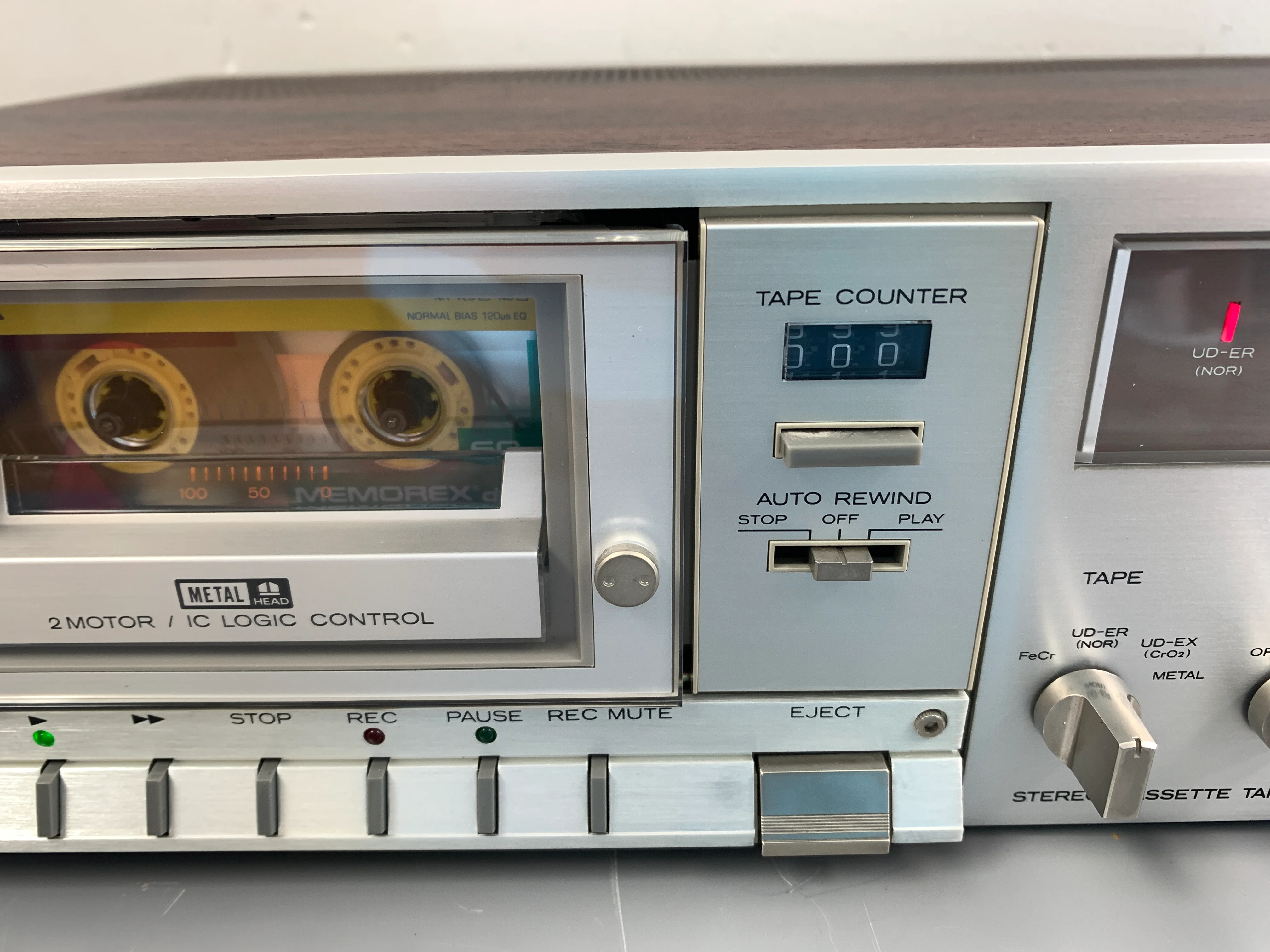 Hitachi D-75S Single Cassette Deck * Fully Serviced !!!! - Image 3