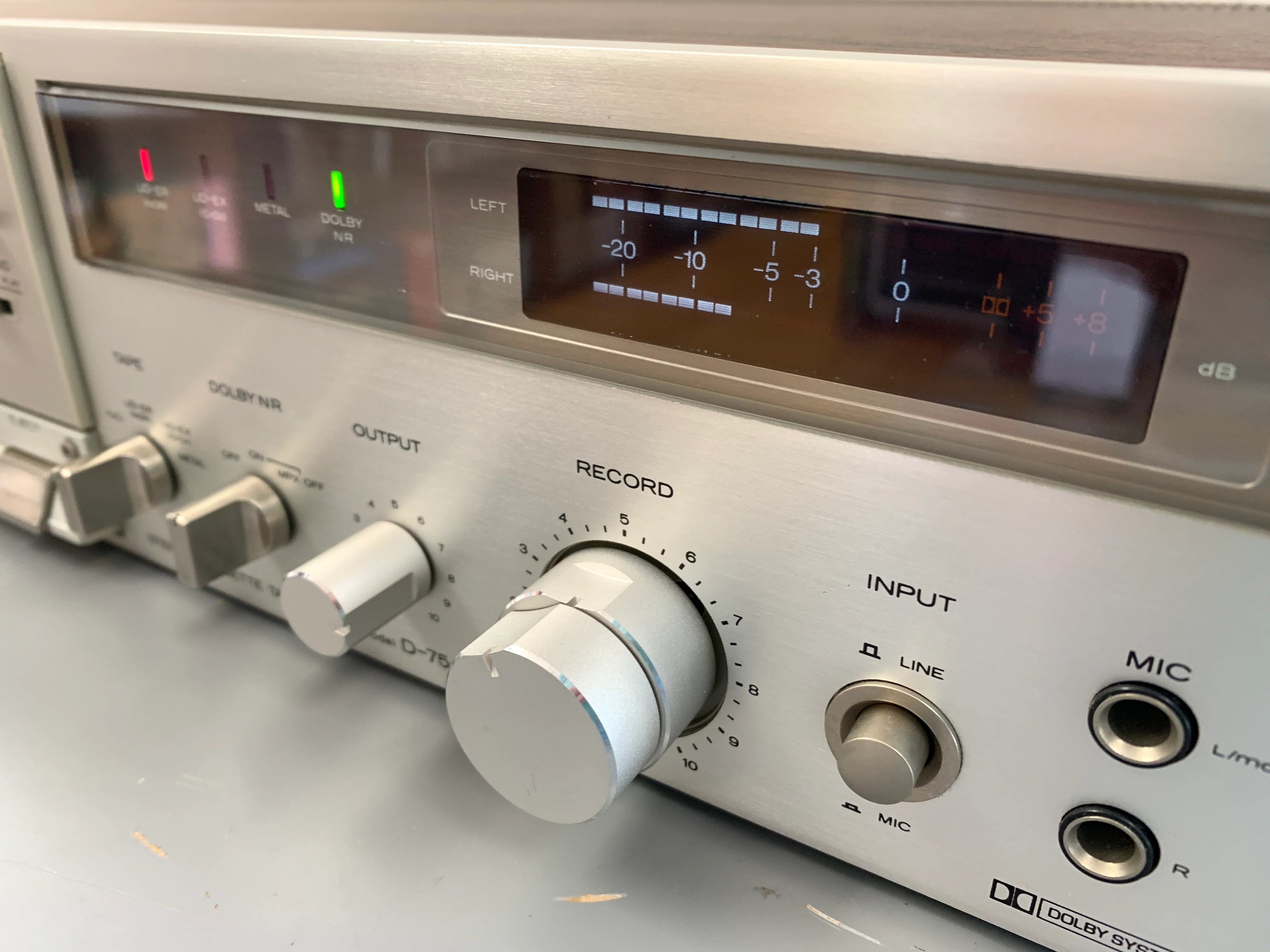 Hitachi D-75S Single Cassette Deck * Fully Serviced !!!! - Image 9