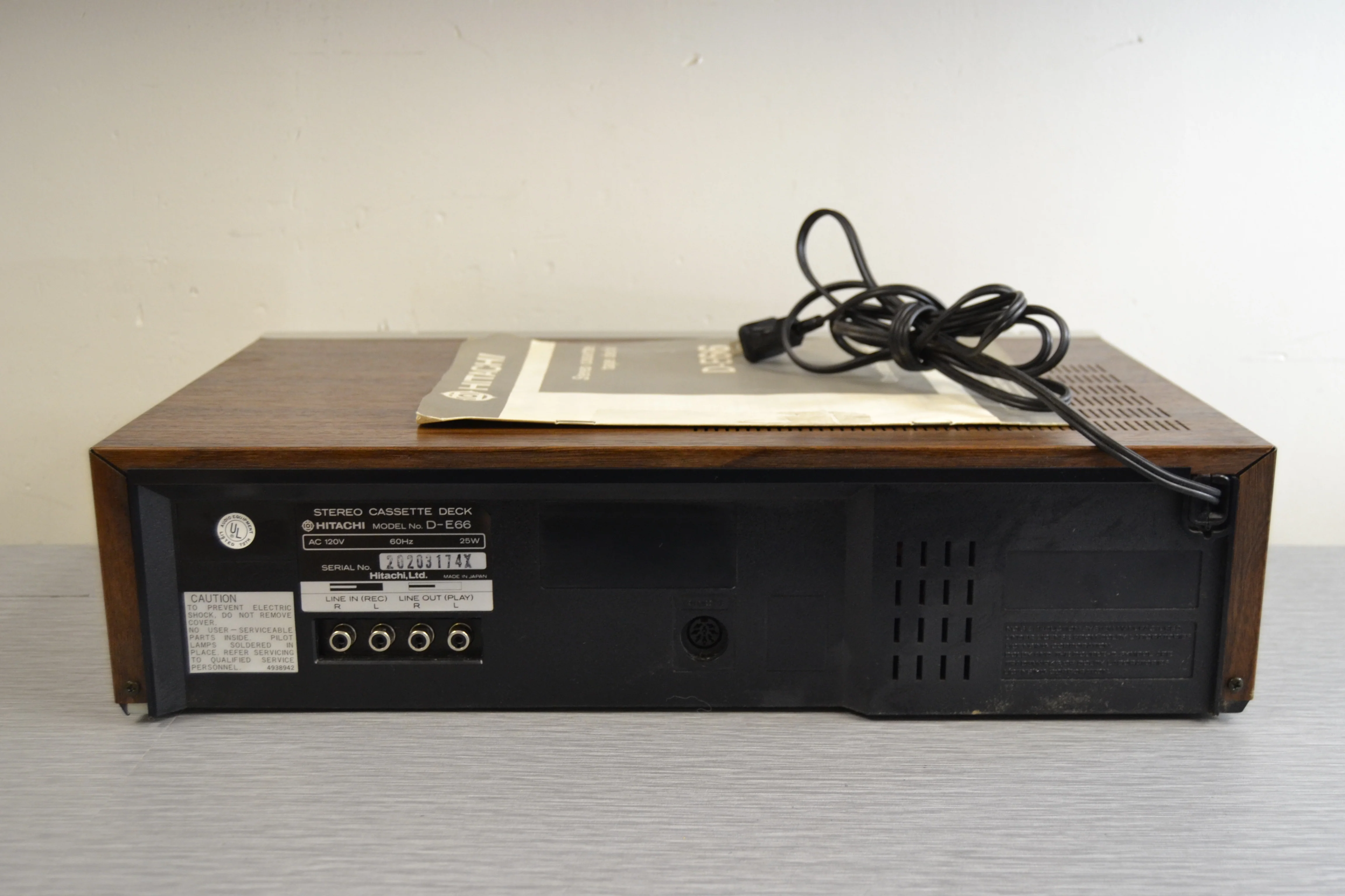 Hitachi D-E66 Single Cassette Deck * 3 Heads * New Belts * Manual - Image 11