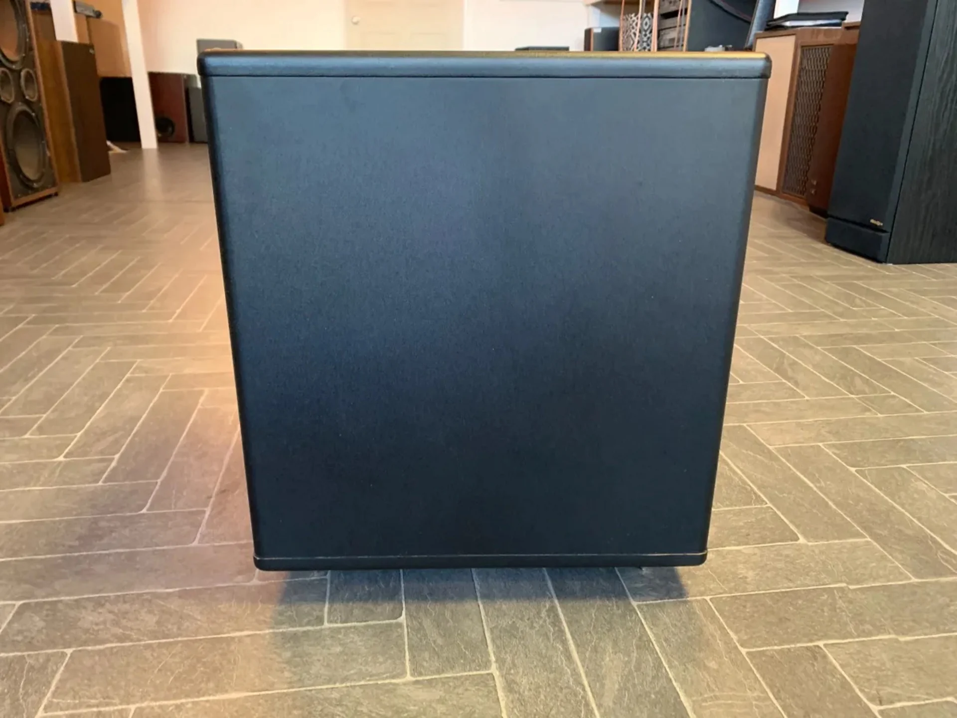 HSU VTF2 MKII Powered Subwoofer * Box - Image 3