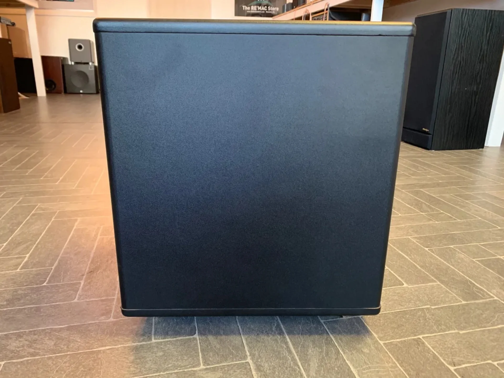 HSU VTF2 MKII Powered Subwoofer * Box - Image 4