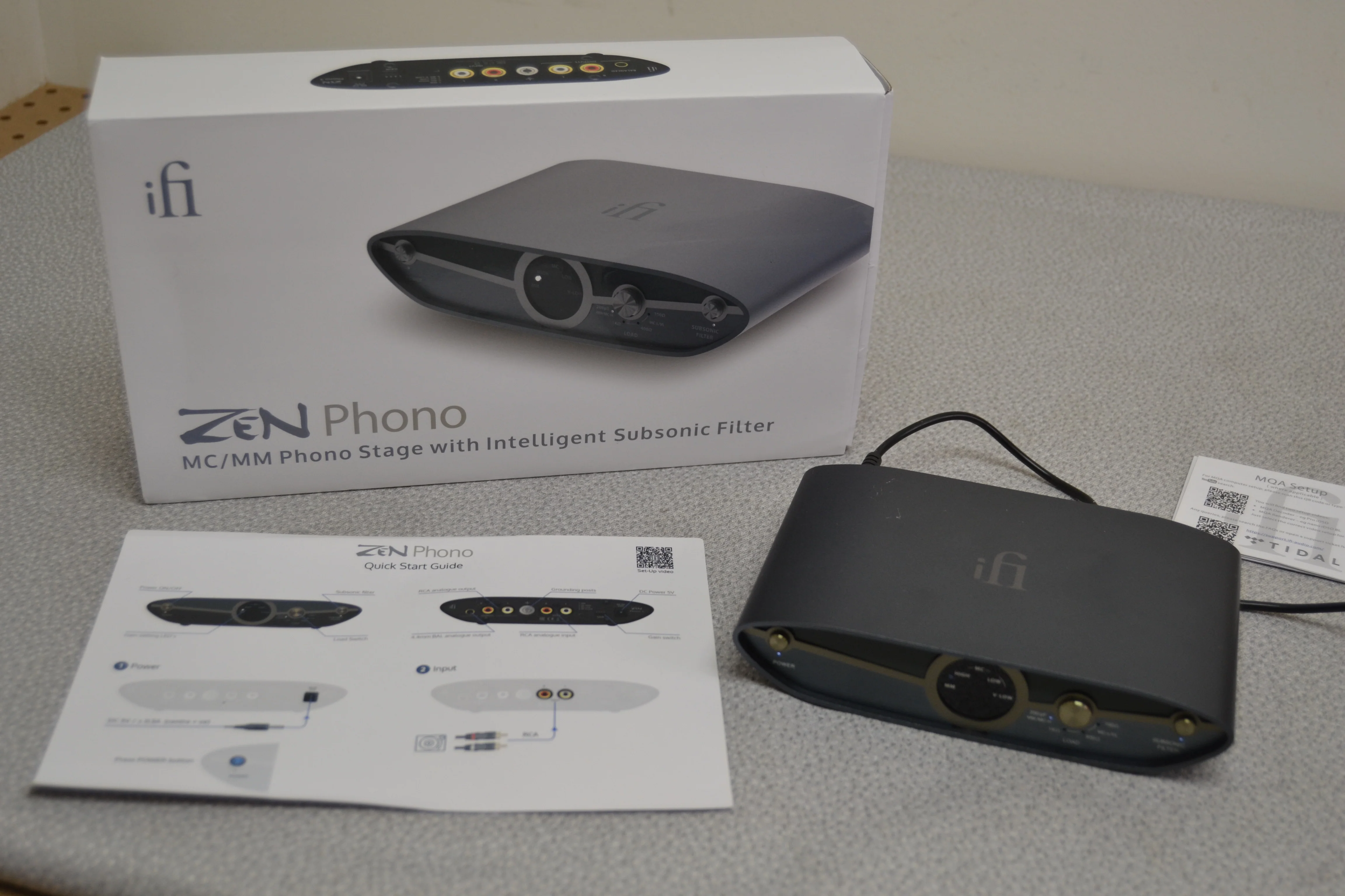 iFi Zen Phono 3 MM/MC Phono Stage Preamplifier * Box * Manual