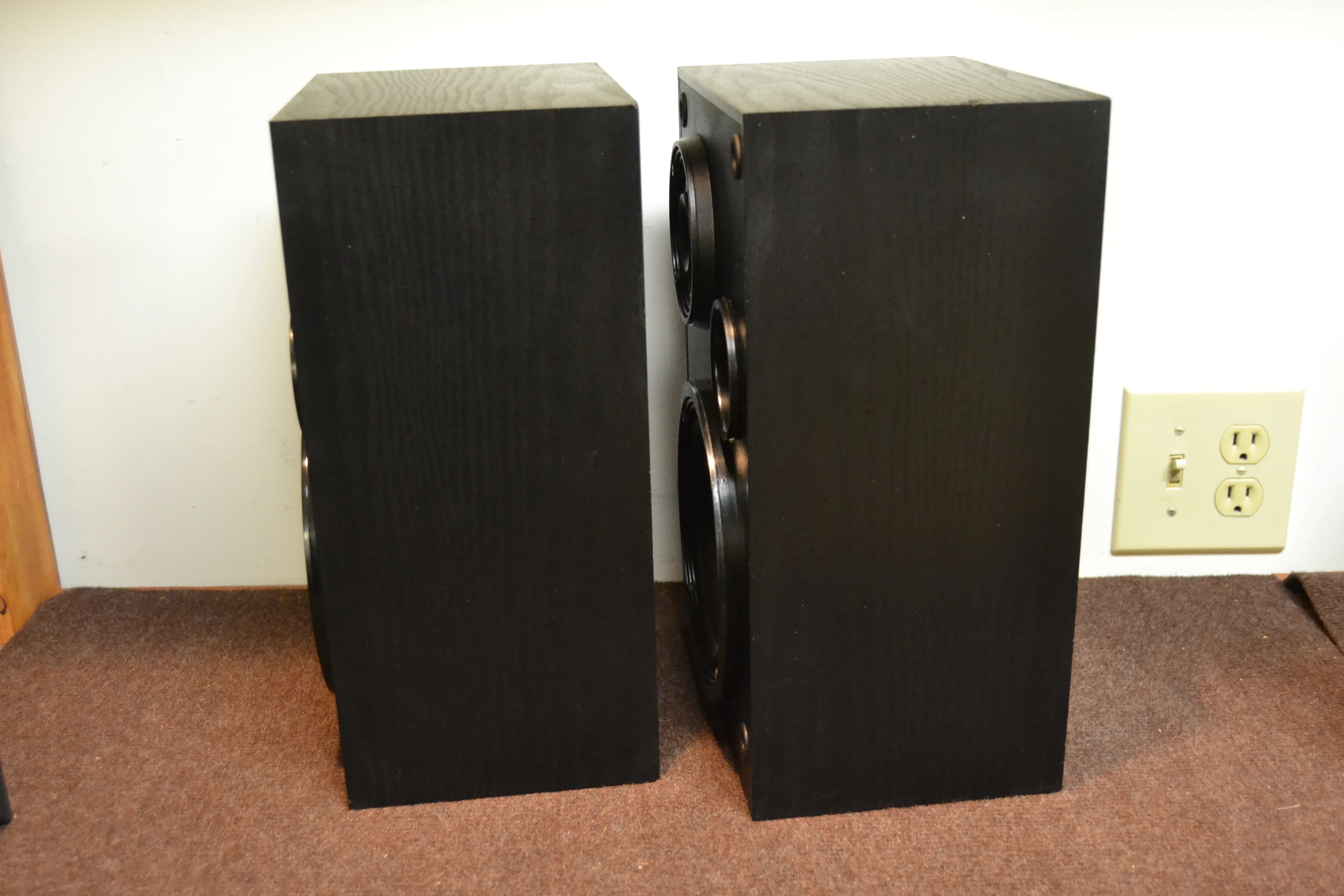 Interaudio by Bose Model 2000 Bookshelf Speaker - Image 3