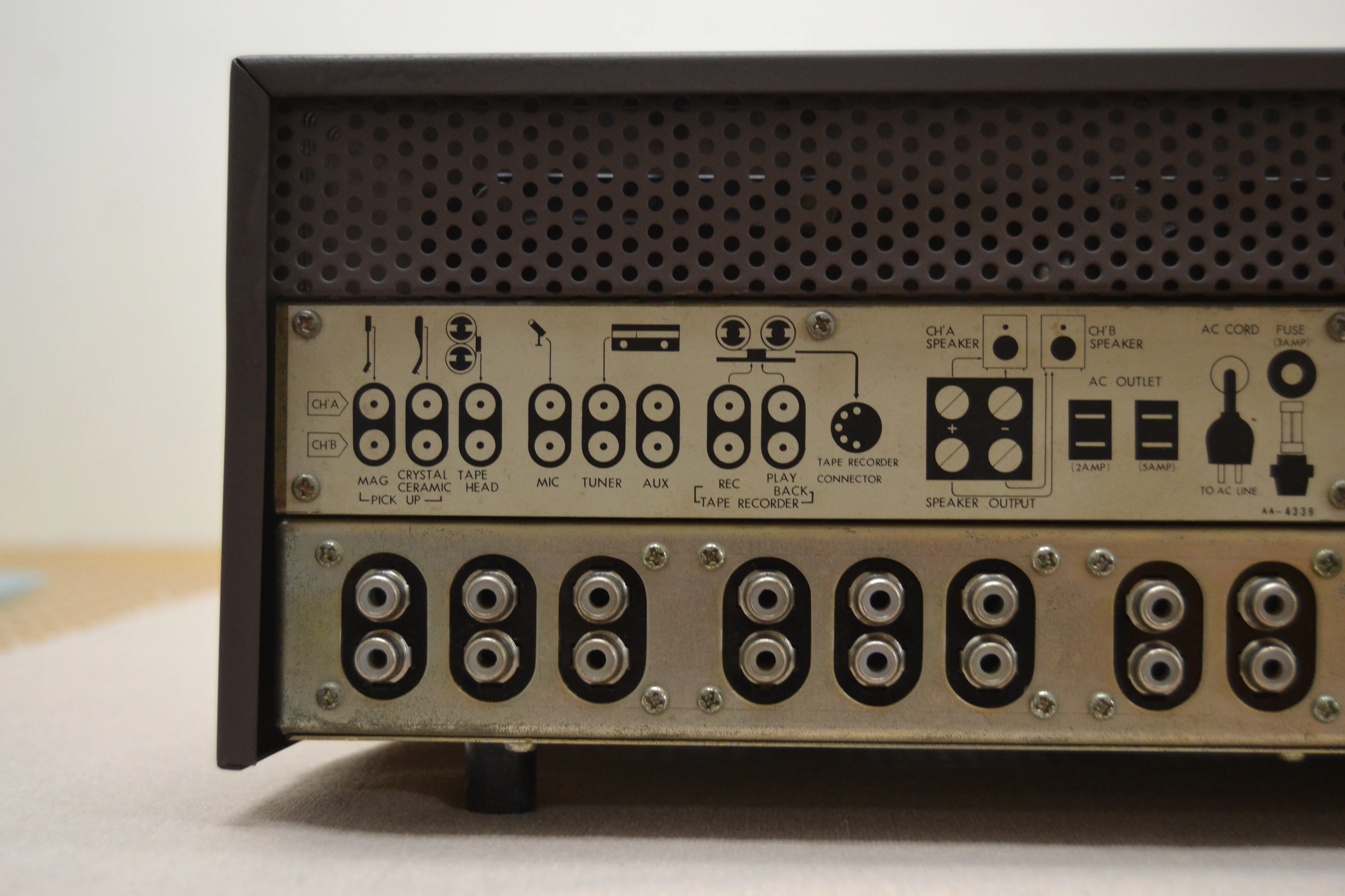 ITT SA720 ( Pioneer SM83 ) Tube Integrated Amplifier * FULLY RESTORED ! * 28W RMS * 1969 - Image 10