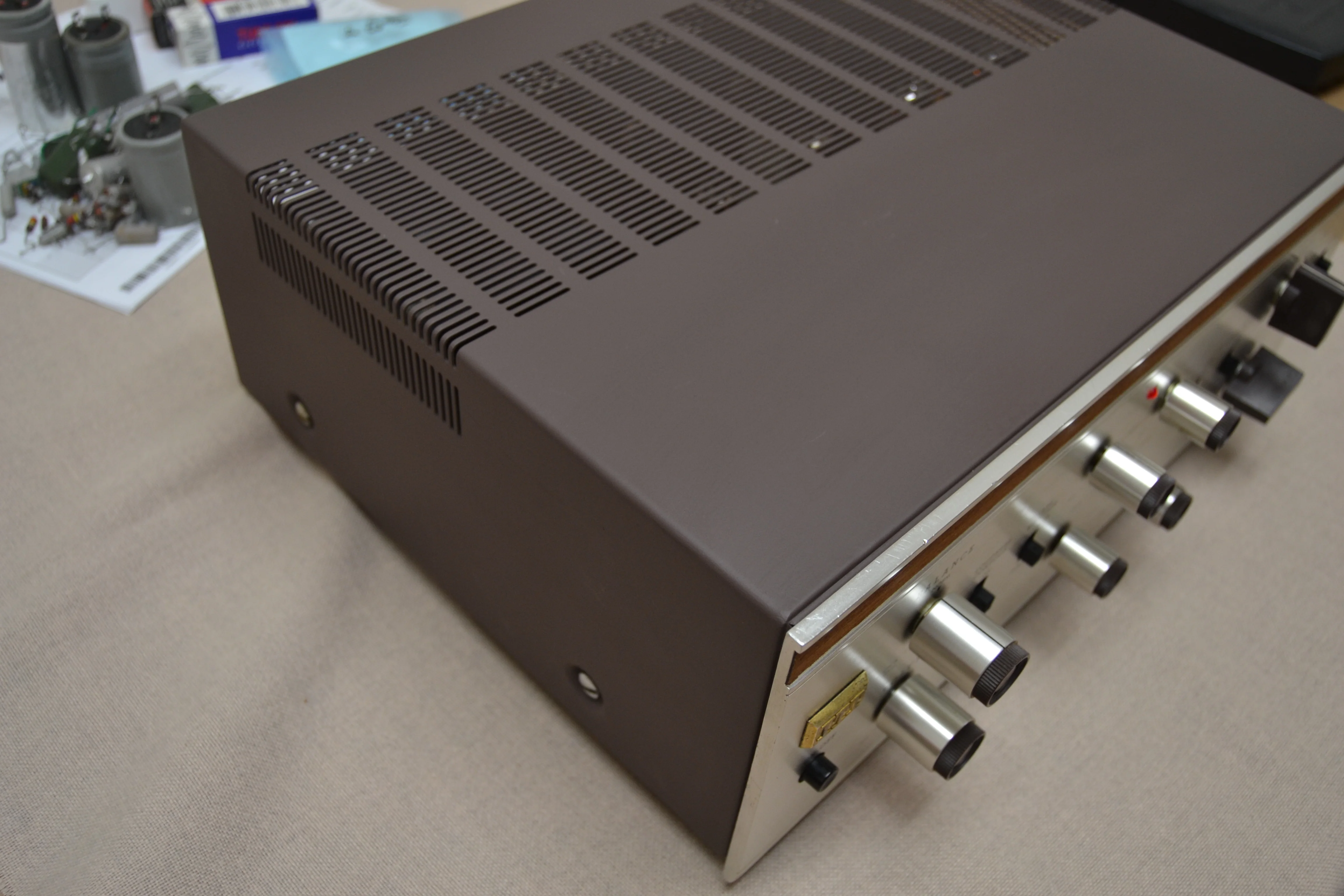ITT SA720 ( Pioneer SM83 ) Tube Integrated Amplifier * FULLY RESTORED ! * 28W RMS * 1969 - Image 6
