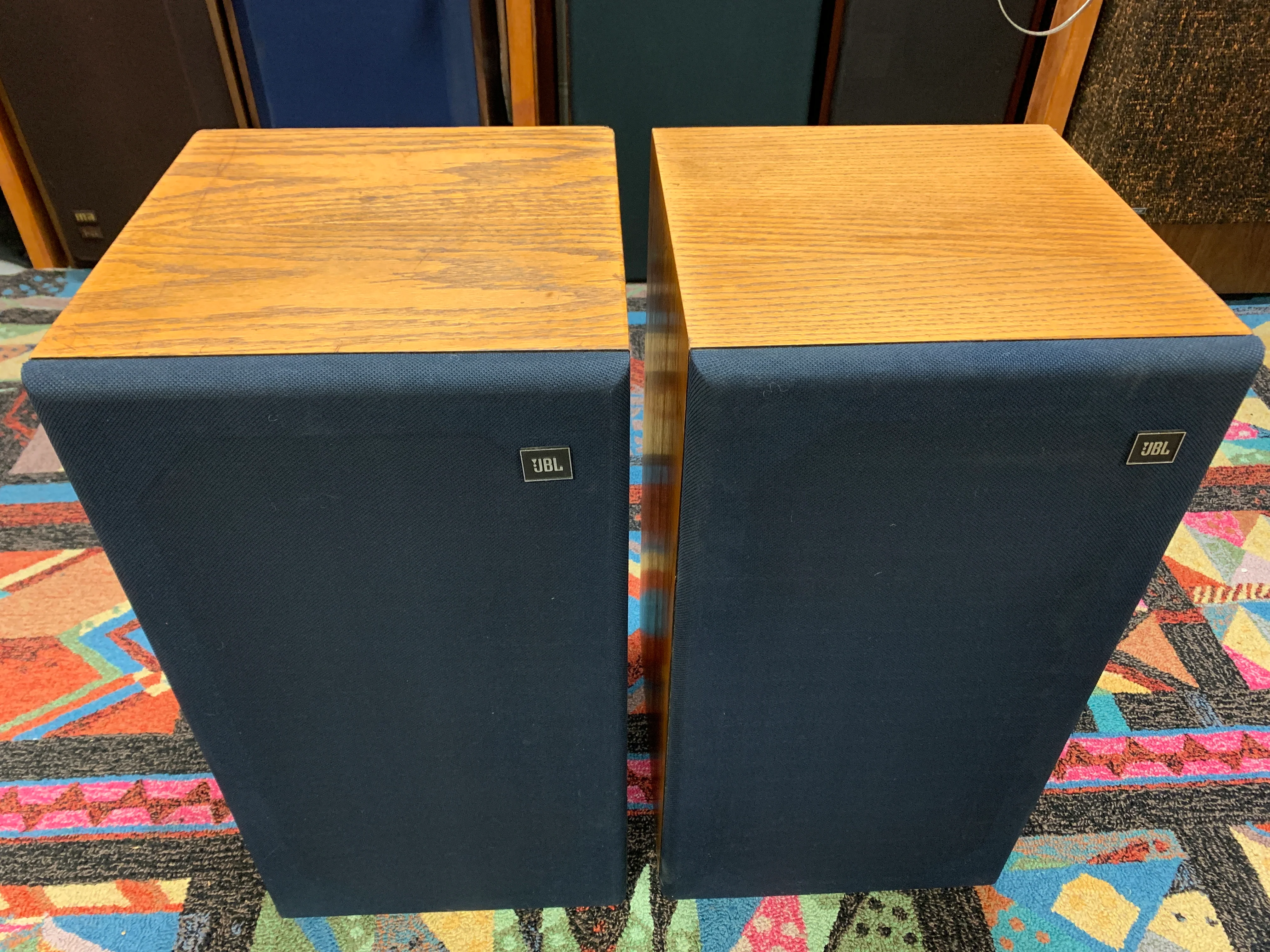 JBL Decade L26 Floor Standing Speakers * Original Blue Grills * 1978 - Image 3