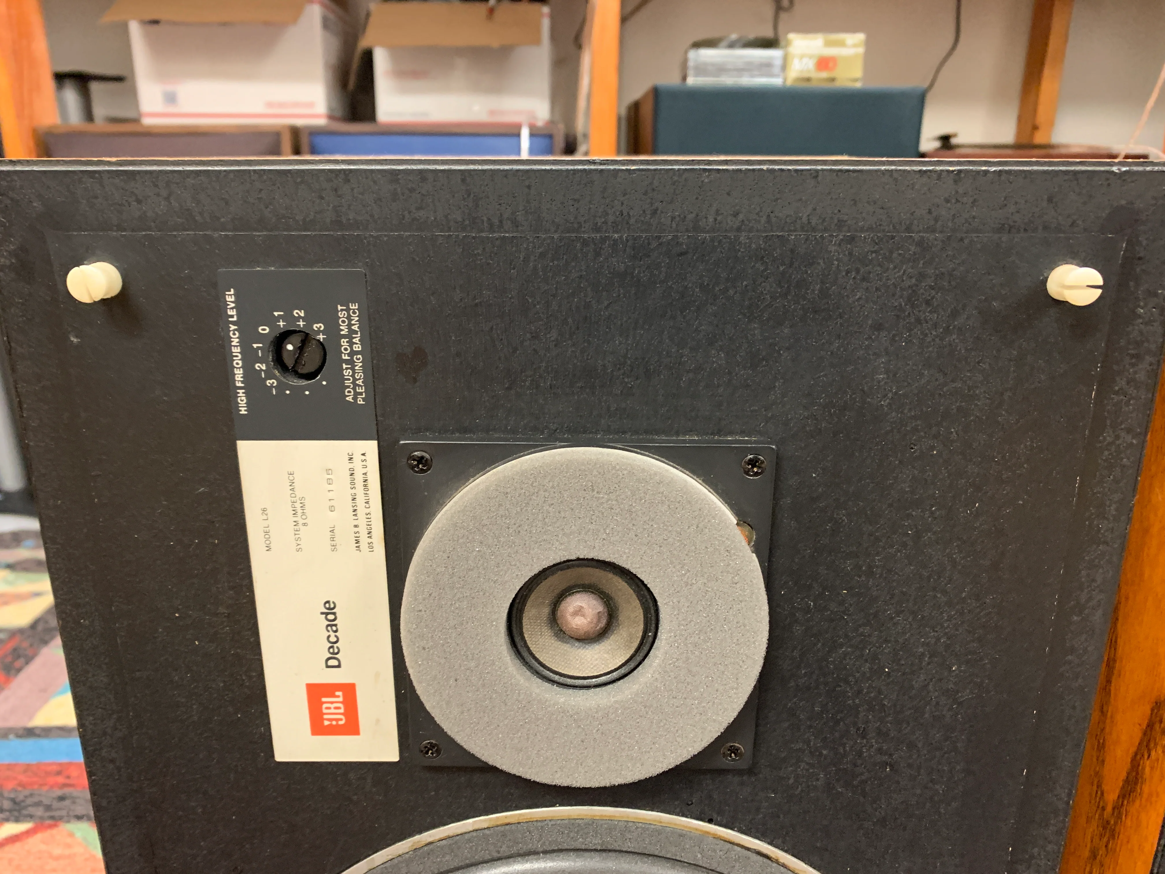 JBL Decade L26 Floor Standing Speakers * Original Blue Grills * 1978 - Image 4