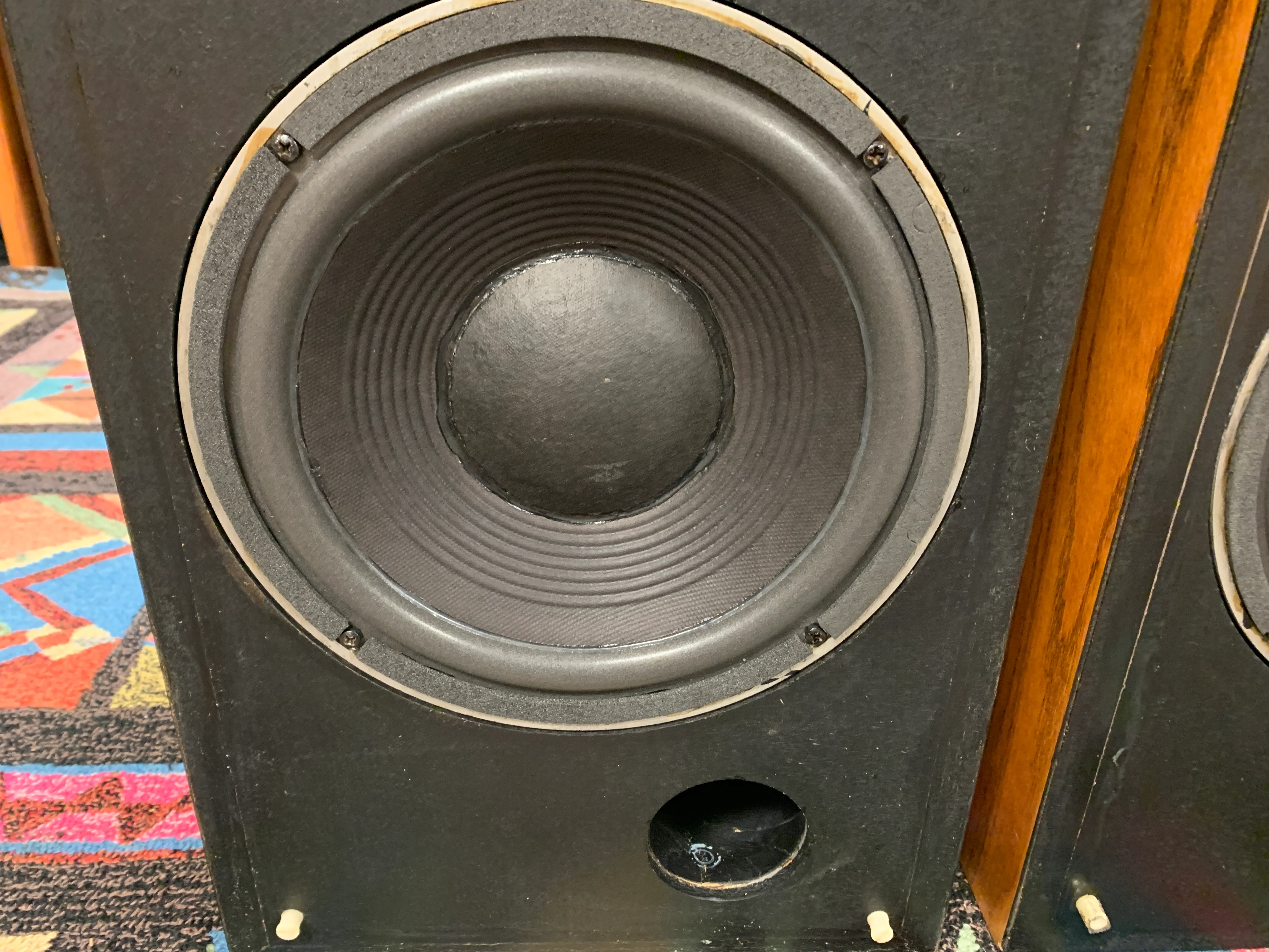 JBL Decade L26 Floor Standing Speakers * Original Blue Grills * 1978 - Image 5