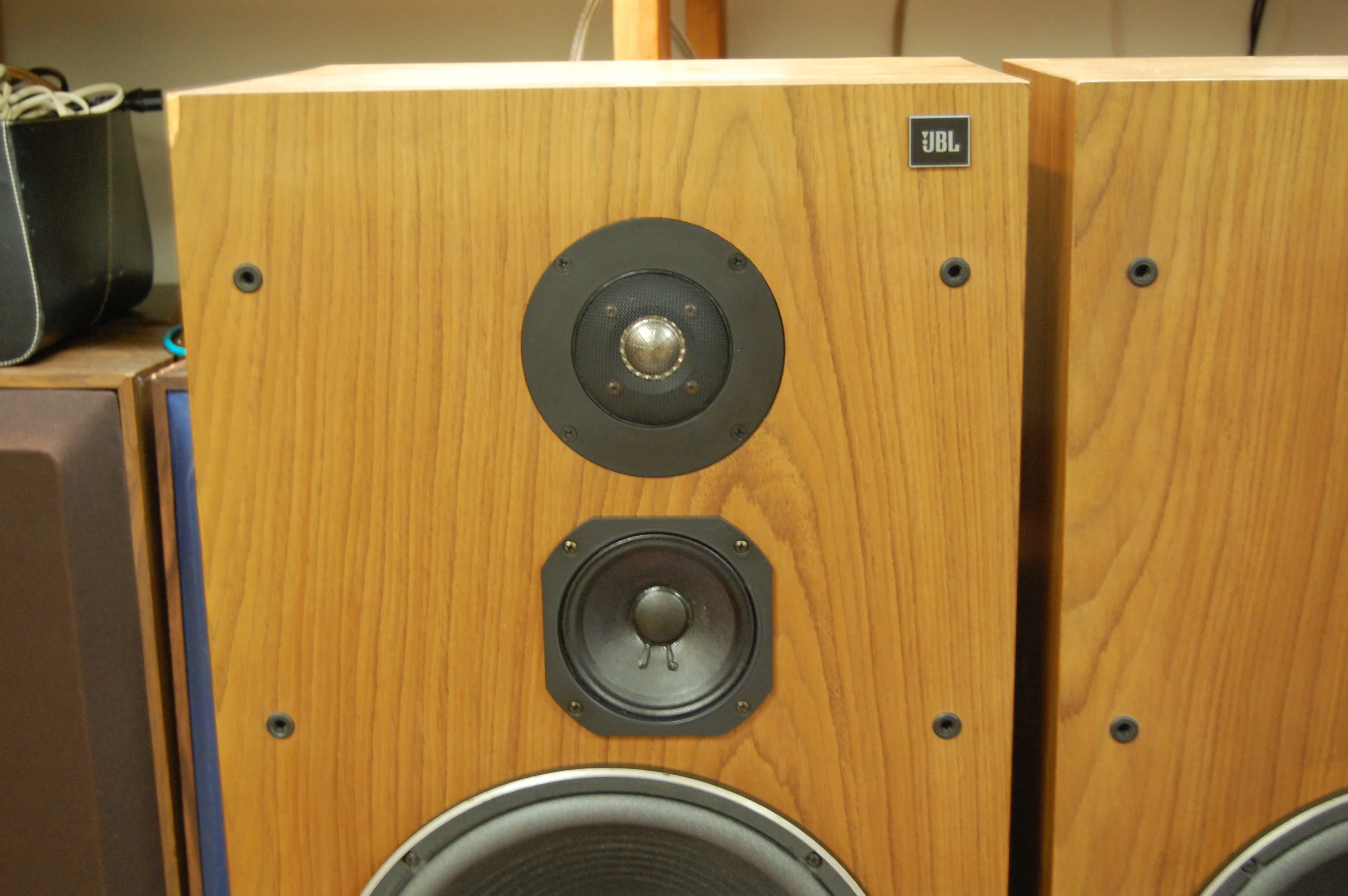 JBL L100T Floor standing Speakers - 3 Way - 1985 - Image 3