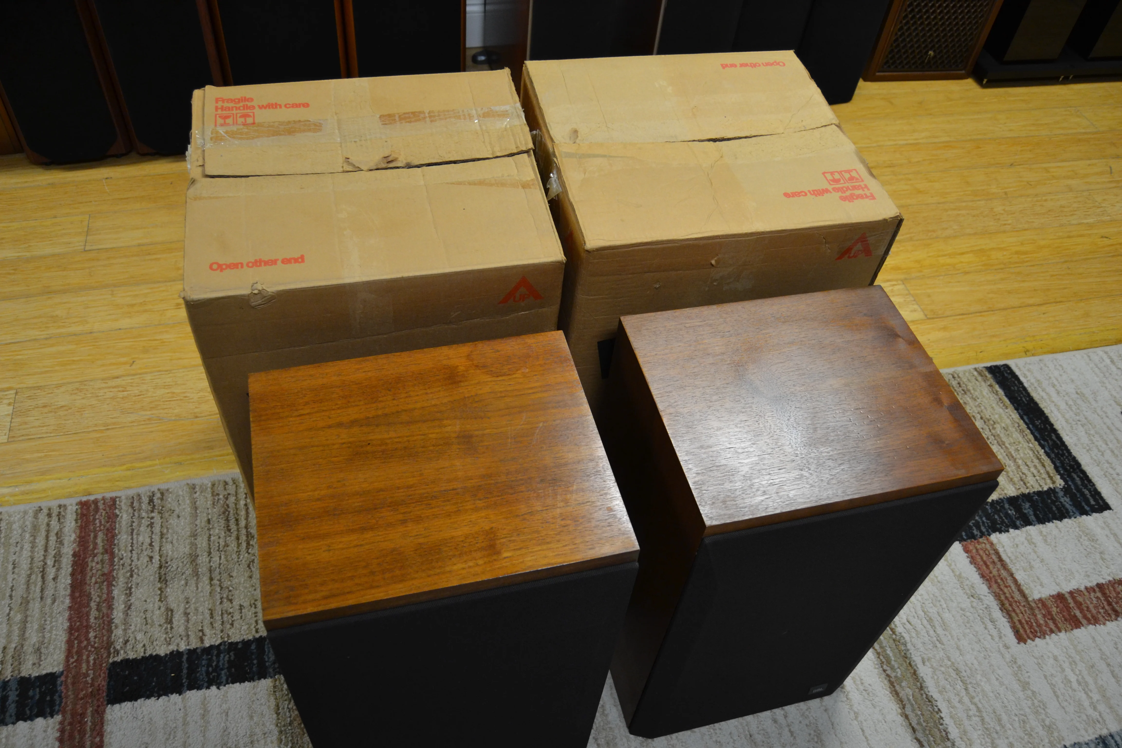 JBL L56 Speakers * Original Boxes * Mint Condition - Image 6