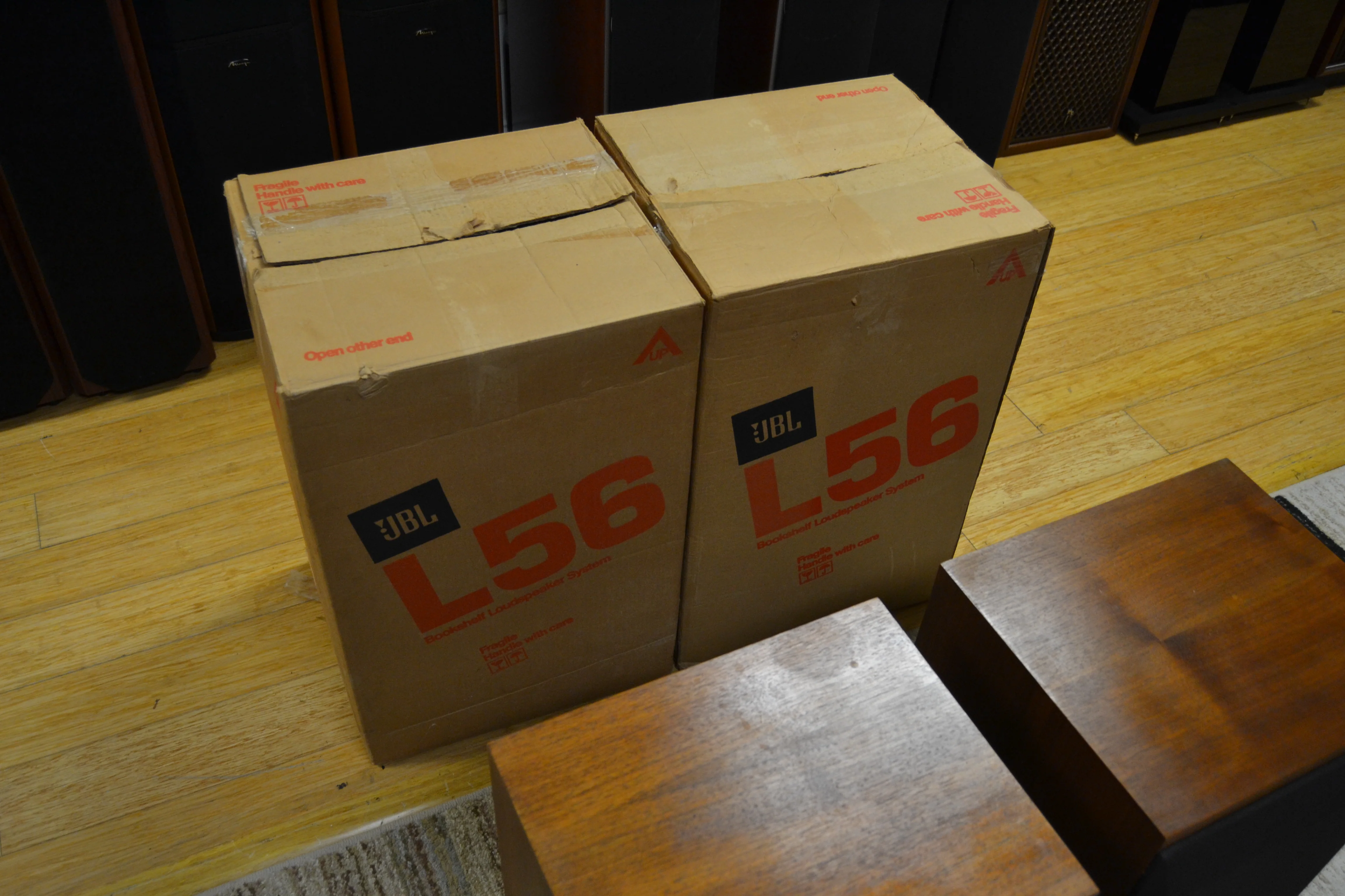 JBL L56 Speakers * Original Boxes * Mint Condition - Image 7