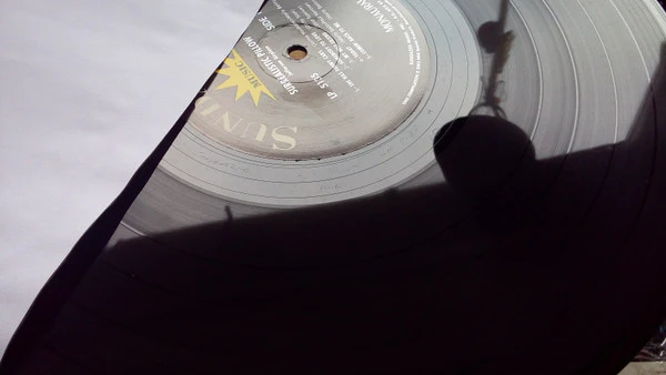Jefferson Airplane - Surrealistic Pillow (LP, Album, Mono, RE) (Very Good Plus (VG+)) - Image 5