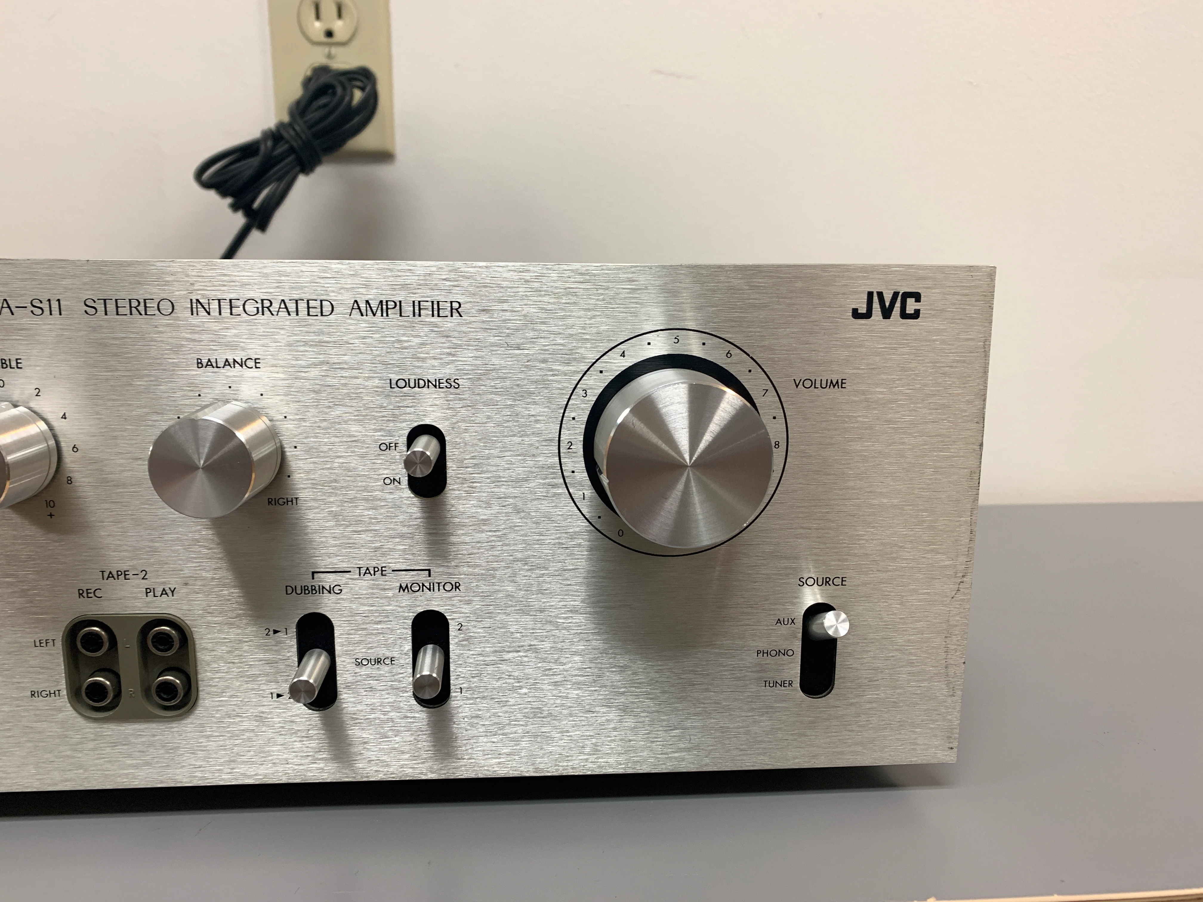 JVC JA-S11 Integrated Amplifier - Image 4