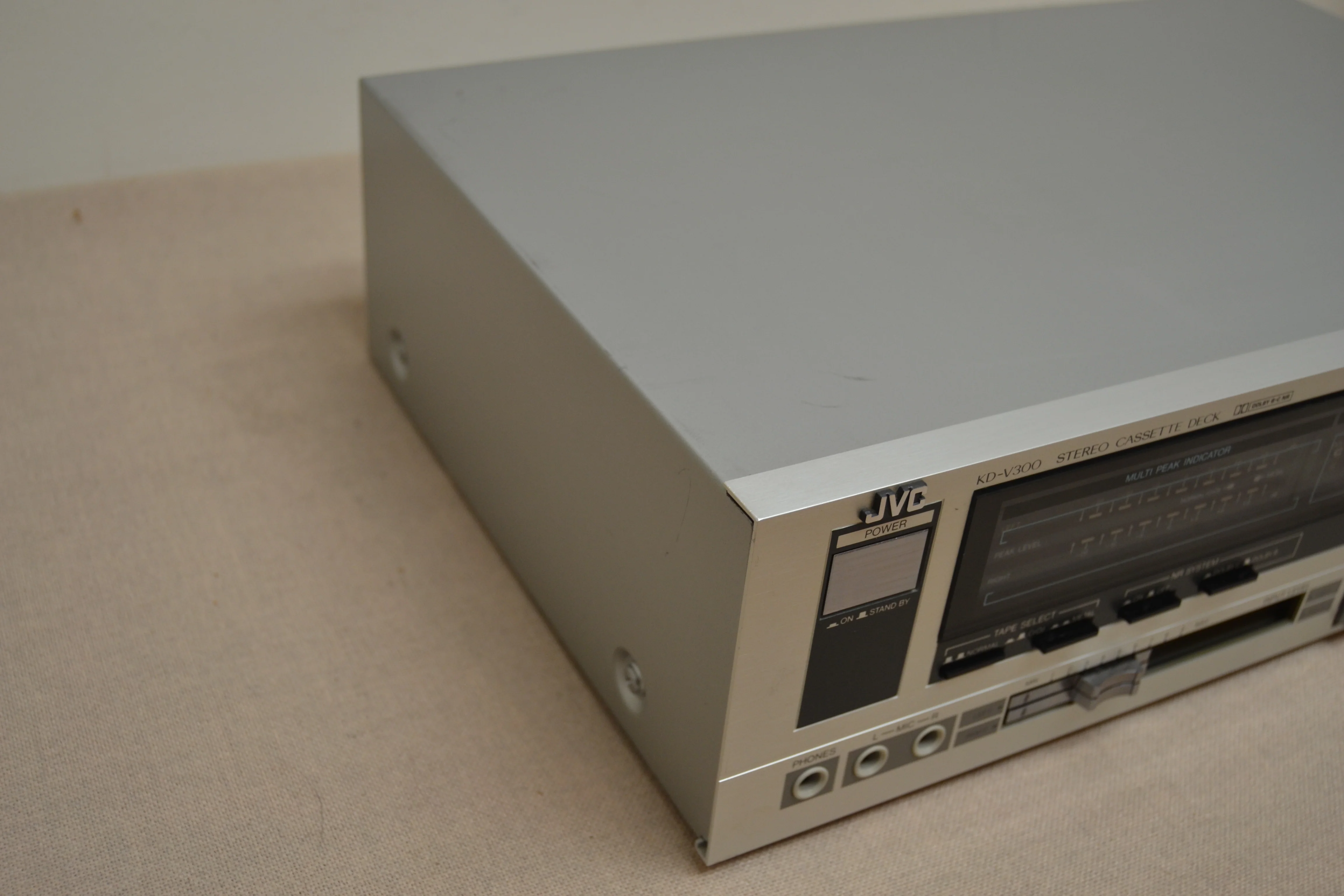 JVC KD-V300 Single Cassette Deck * Fully Serviced * New Belts - Image 8