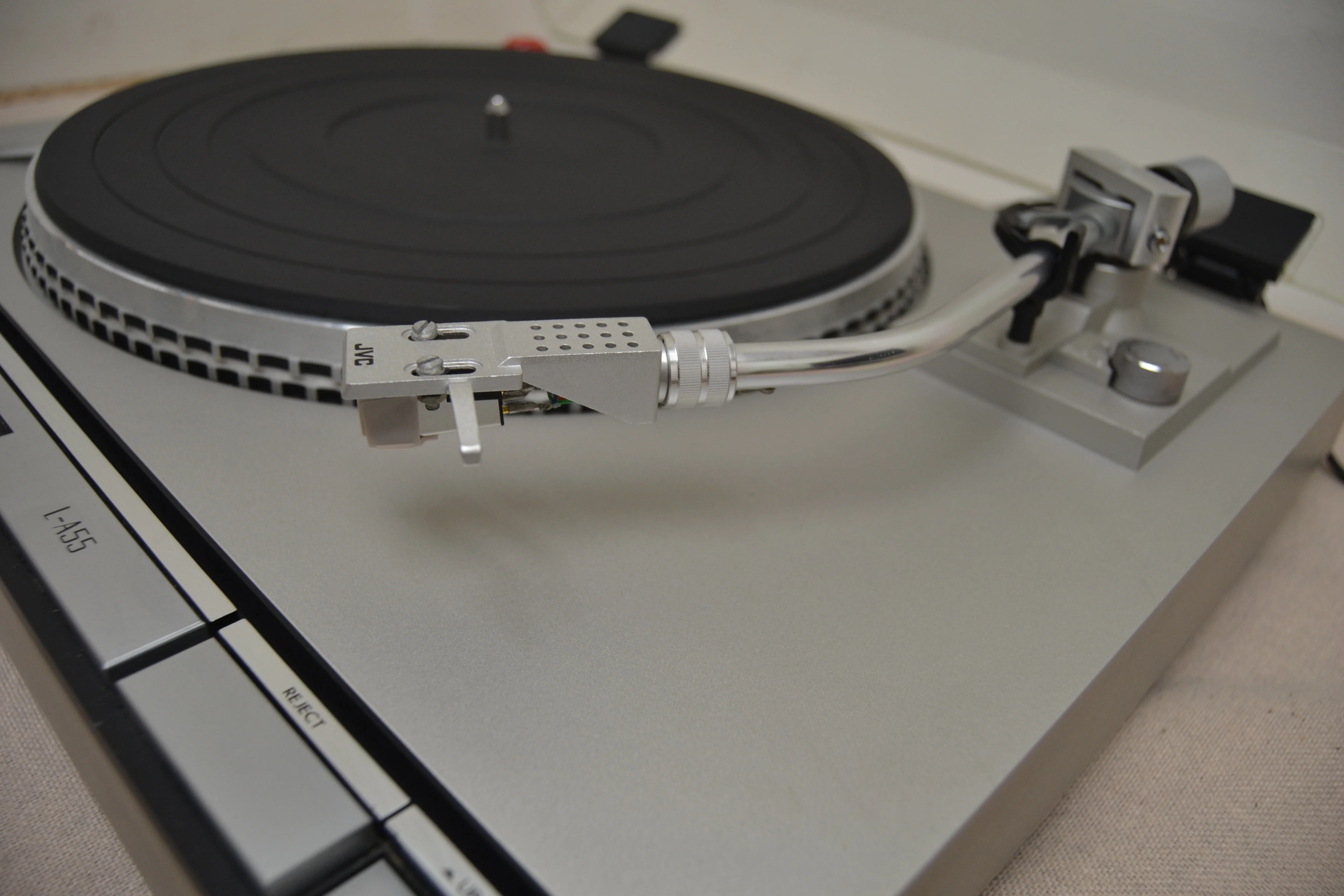 JVC L-A55 Direct-Drive Auto Return Turntable (1979-1980) * NEW Audio Technica Cartridge - Image 10