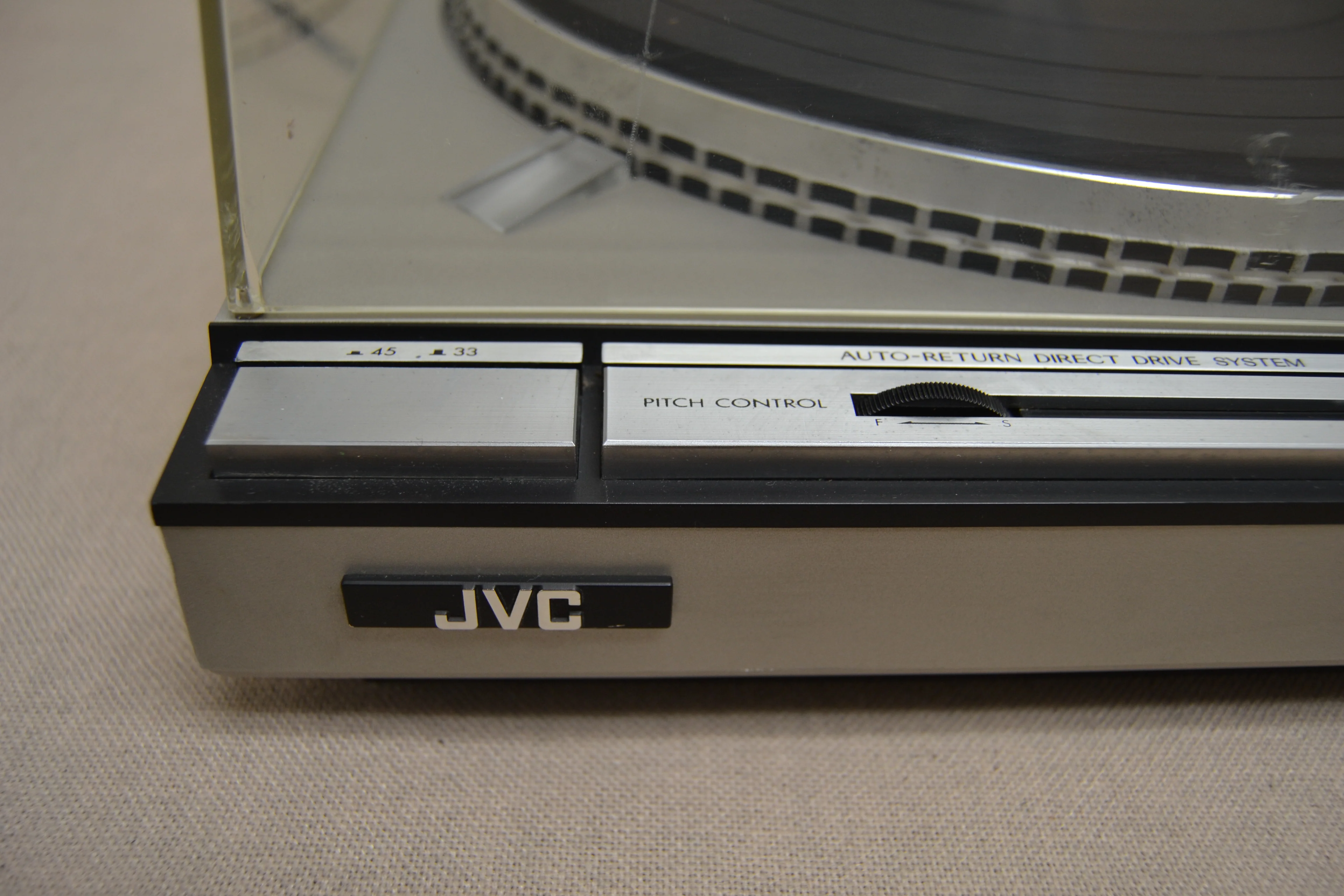 JVC L-A55 Direct-Drive Auto Return Turntable (1979-1980) * NEW Audio Technica Cartridge - Image 2